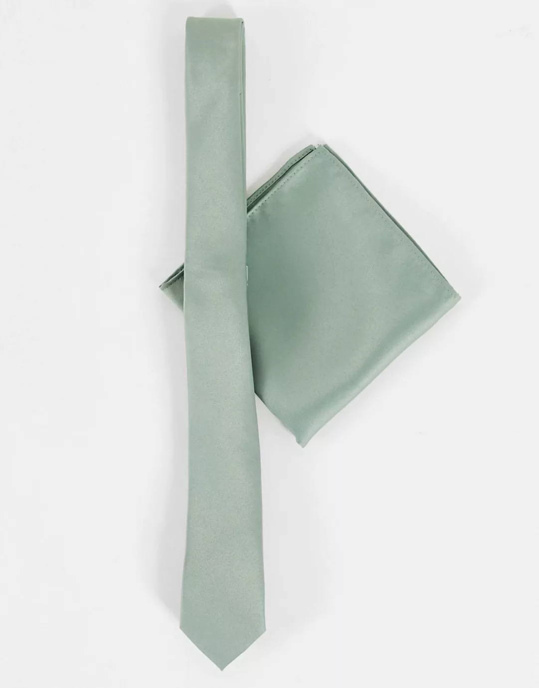 ASOS DESIGN – Set mit schmaler Krawatte und Einstecktuch aus Satin in Salbe günstig online kaufen