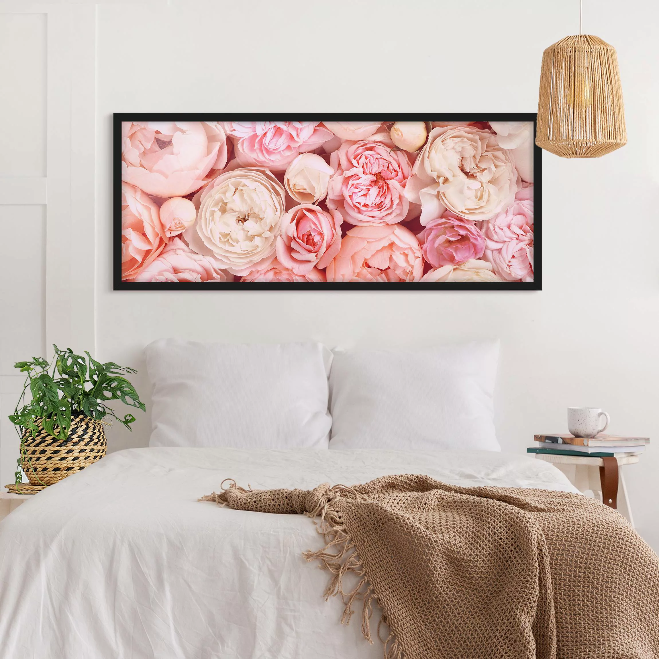 Bild mit Rahmen Blumen - Panorama Rosen Rosé Koralle Shabby günstig online kaufen