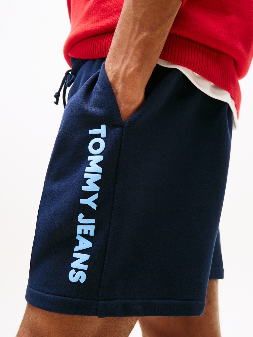 Tommy Jeans Sweatshorts "TJM RLX NEW CLSSCS BEACH SHORT", Mit Kordelzug günstig online kaufen