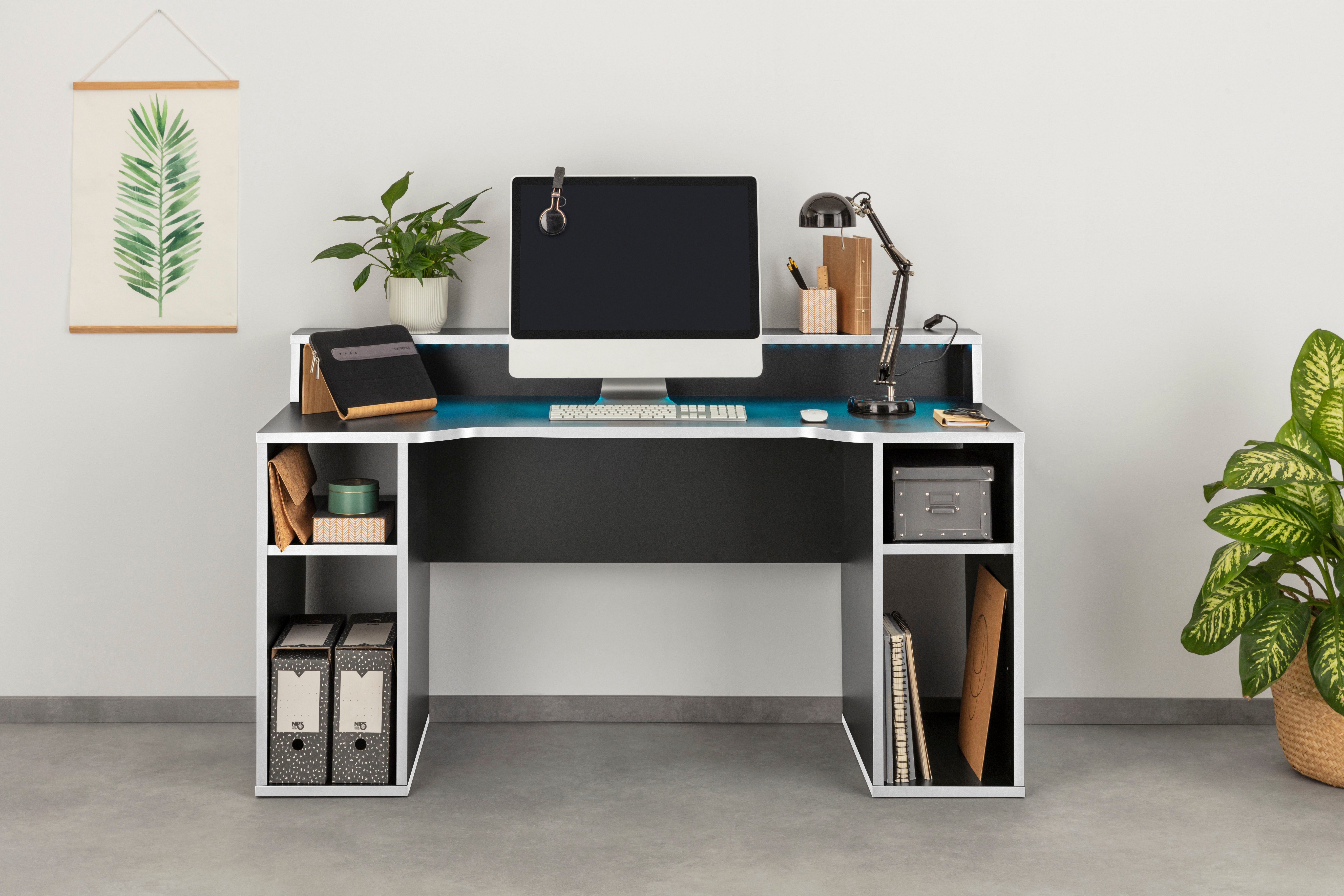 FORTE Gamingtisch "Tezaur", mit RGB-Beleuchtung, Breite 160 cm günstig online kaufen