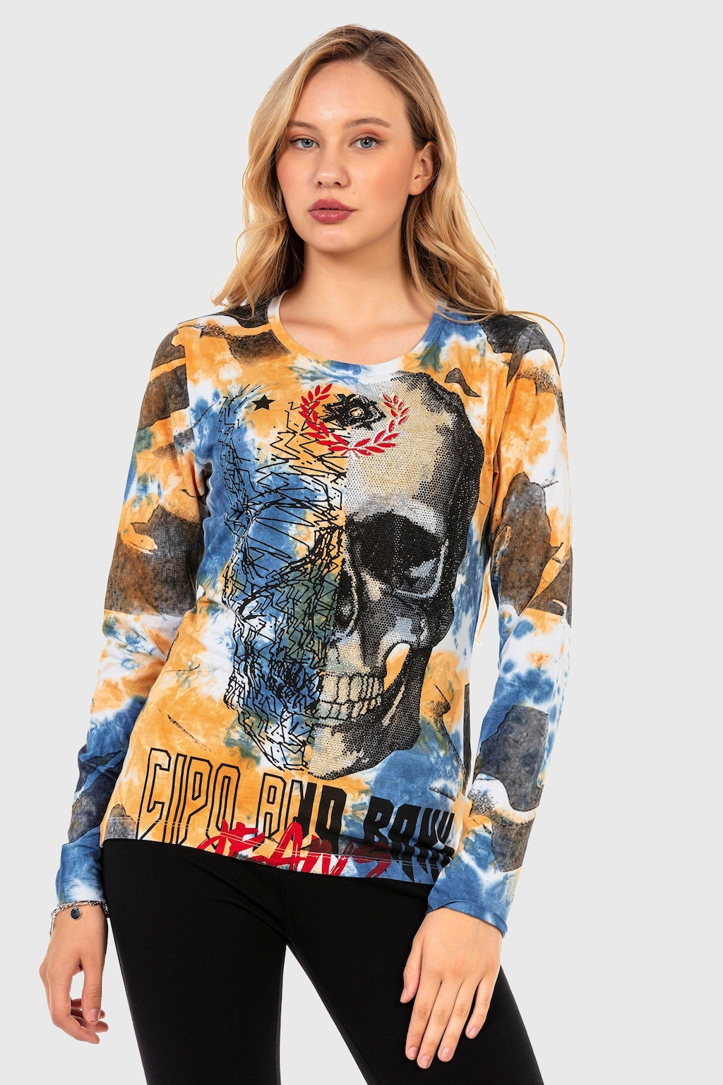 Cipo & Baxx Sweatshirt "SWEATSHIRT", (1 tlg.), komfortablen Stil günstig online kaufen