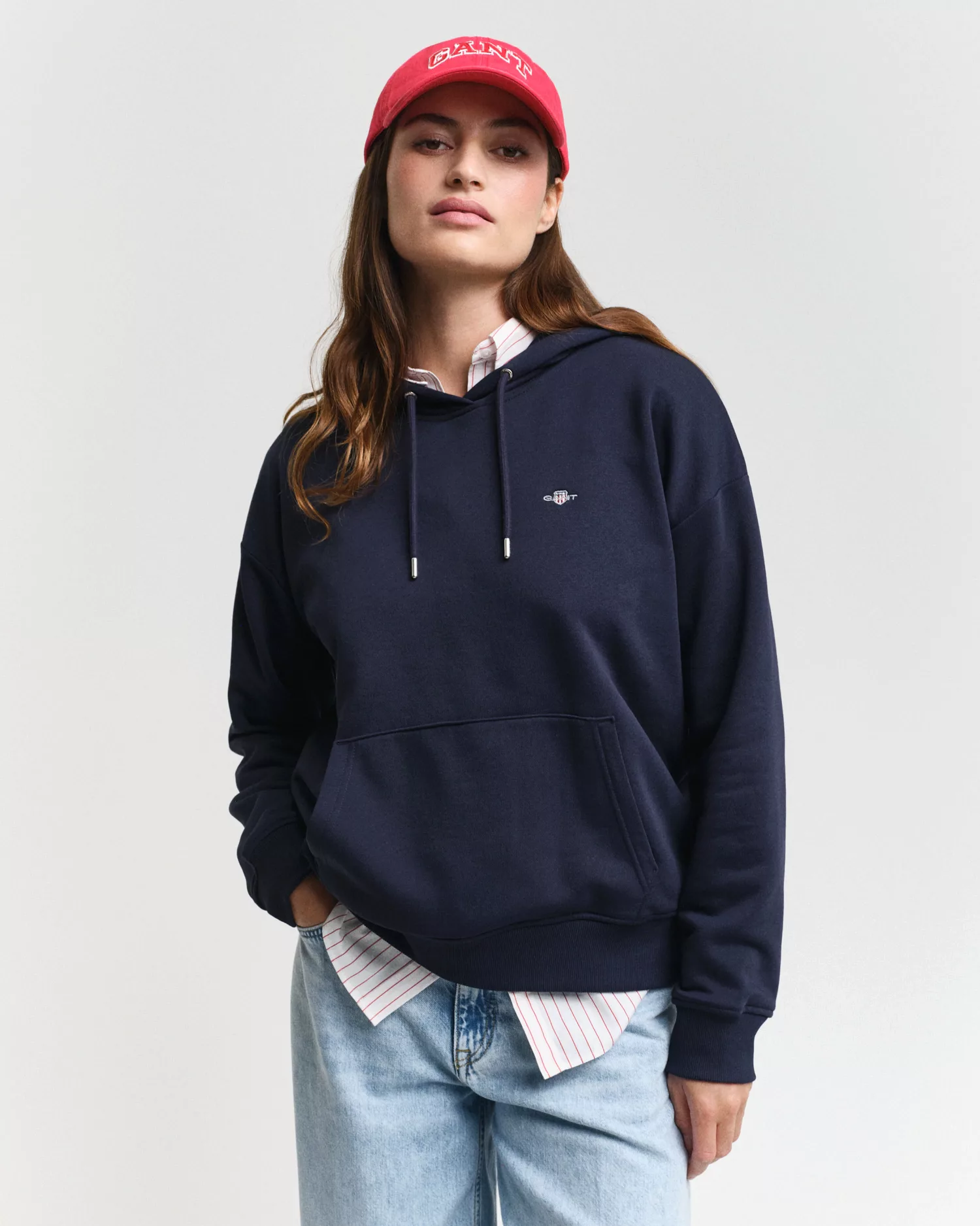 Gant Hoodie SHIELD HOODIE Grafische GANT-Stickerei auf der Brust günstig online kaufen