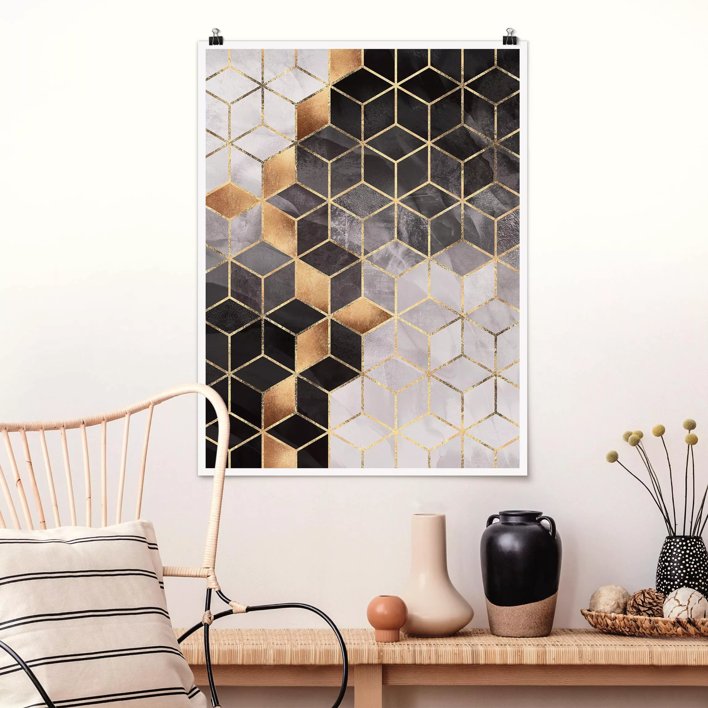 Poster Kunstdruck - Hochformat Schwarz Weiß goldene Geometrie günstig online kaufen