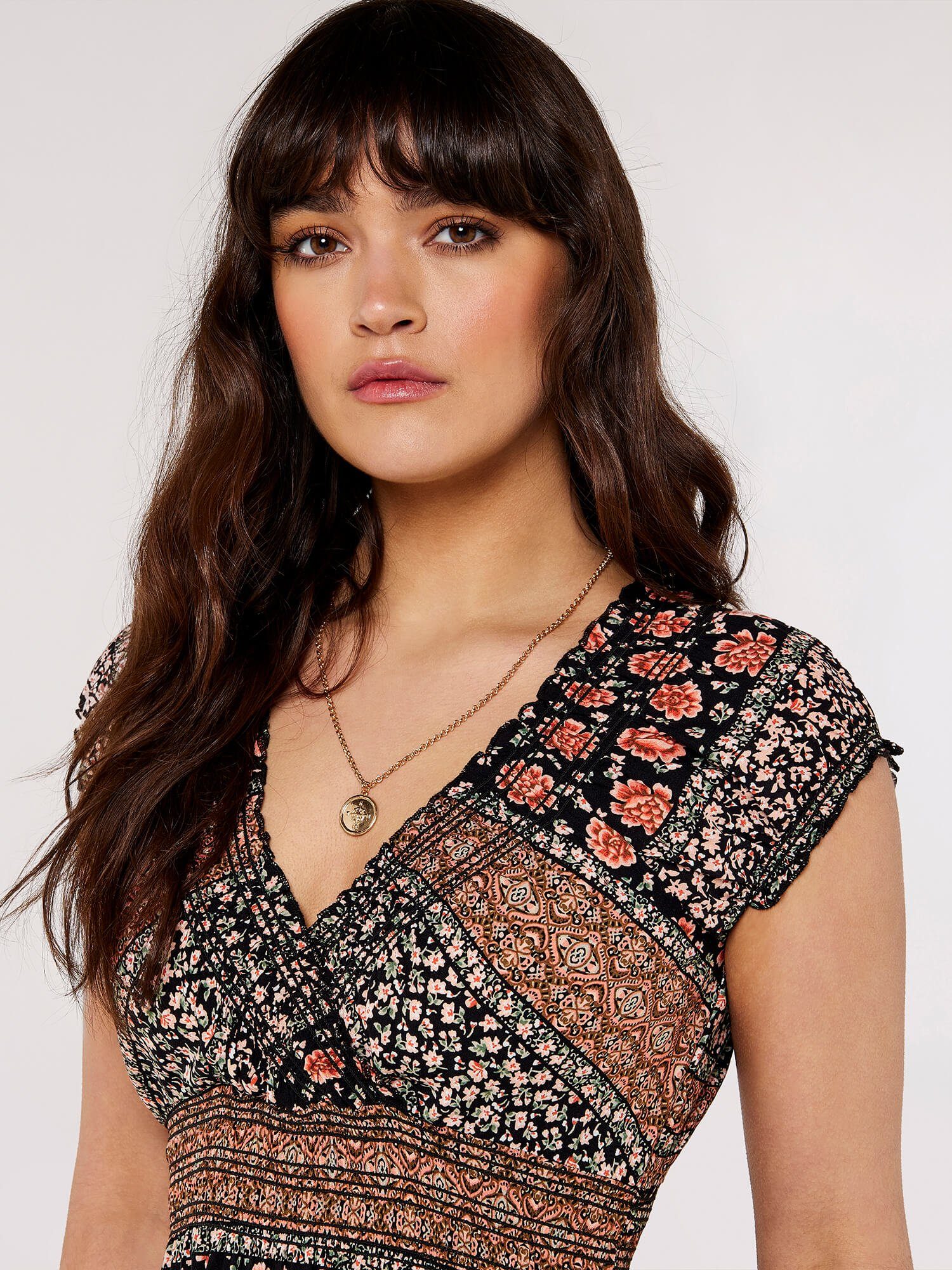 Apricot Maxikleid Sommerliches Maxikleid, mit gesmokter günstig online kaufen