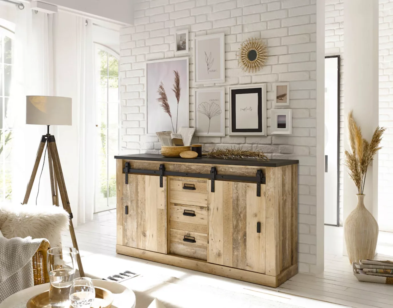 Home affaire Sideboard "SHERWOOD", Holz Dekor, mit Scheunentorbeschlag und günstig online kaufen