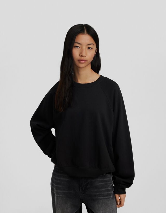 Bershka Sweatshirt Mit Raglanärmeln Bskteen L Schwarz günstig online kaufen