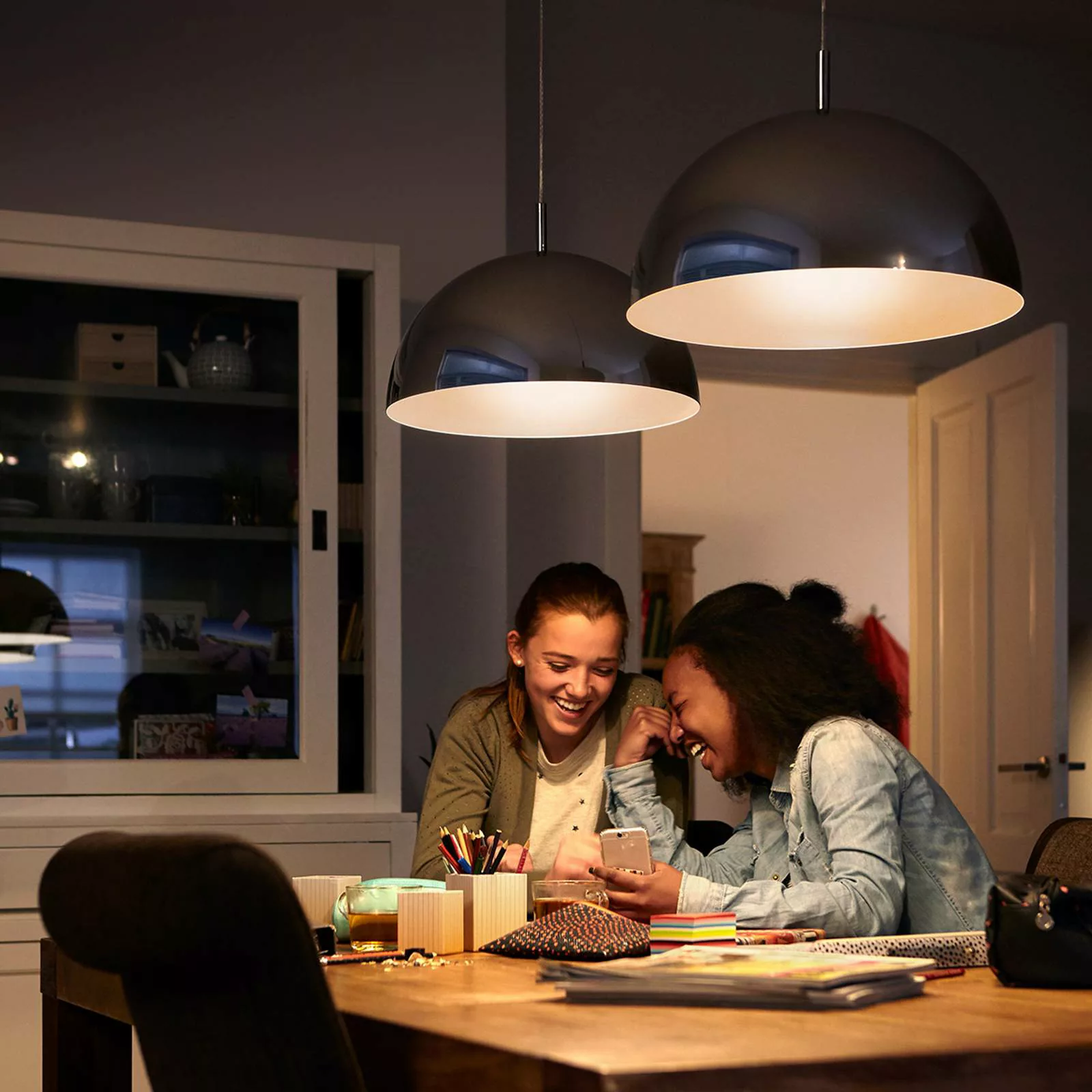 Philips LED-Globelampe E27 G120 10,5W 2.700K weiß günstig online kaufen