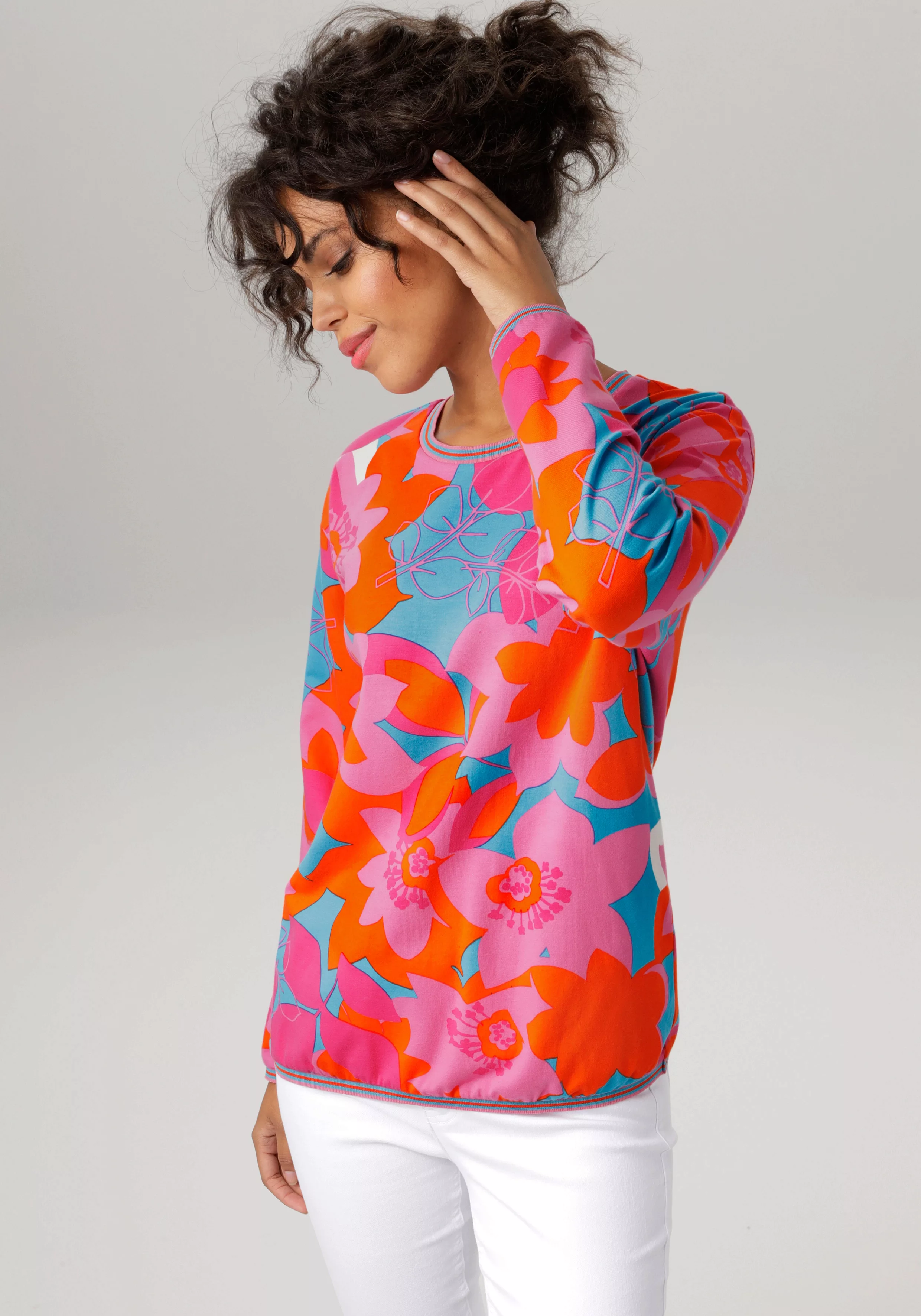 Aniston CASUAL Sweatshirt, mit großflächigem, farbenfrohen Blumendruck günstig online kaufen