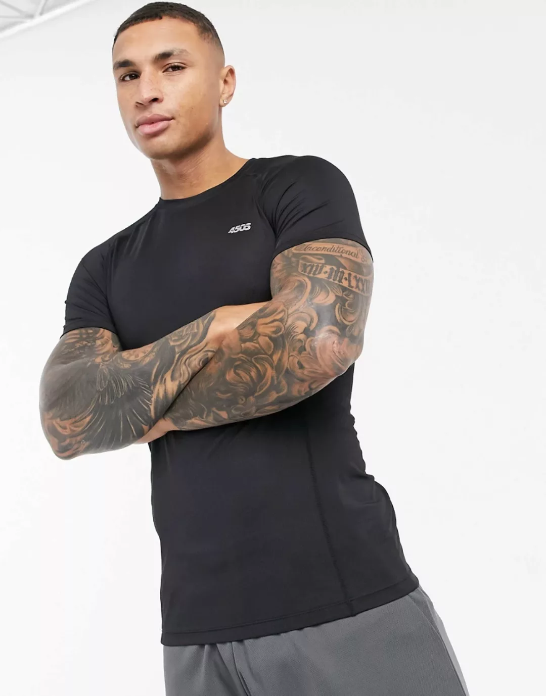 ASOS 4505 – Schwarzes Muskel-T-Shirt mit Quick-Dry günstig online kaufen