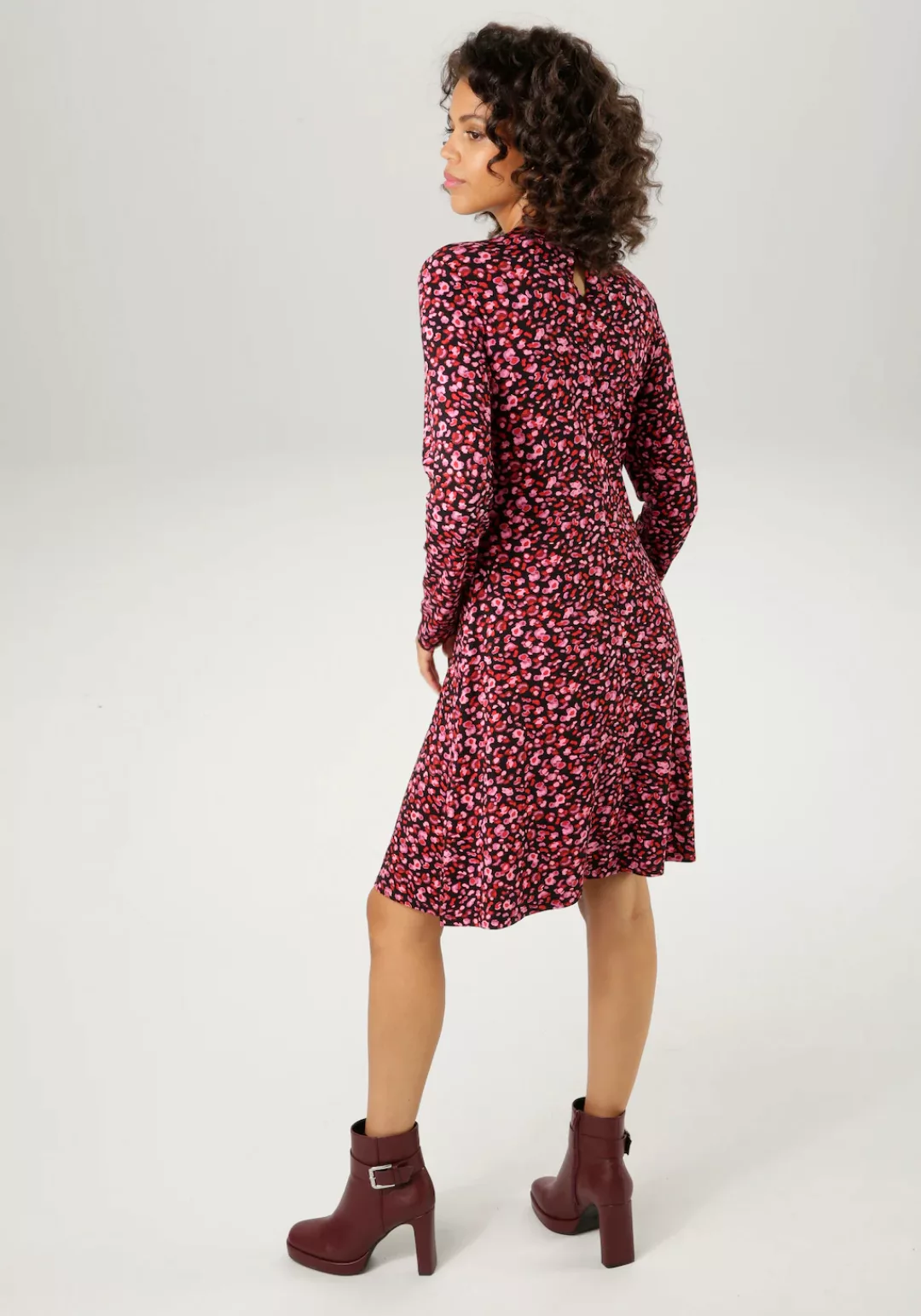 Aniston CASUAL Jerseykleid, mit Animal-Print oder Blüten-Druck - NEUE KOLLE günstig online kaufen