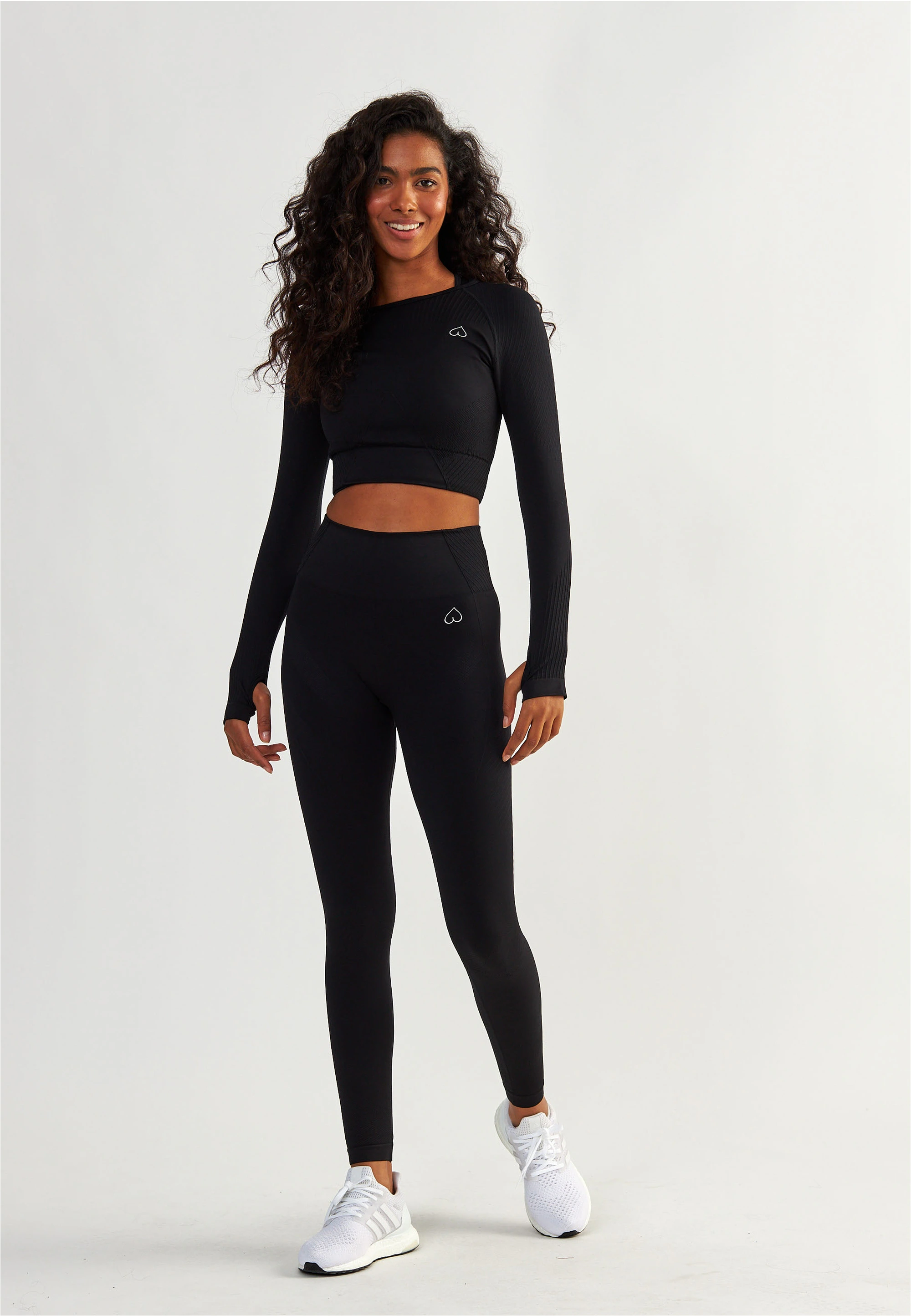 BeShaped Trainingstights "Femme Force", (1 tlg.), mit angesagtem Jacquard-M günstig online kaufen
