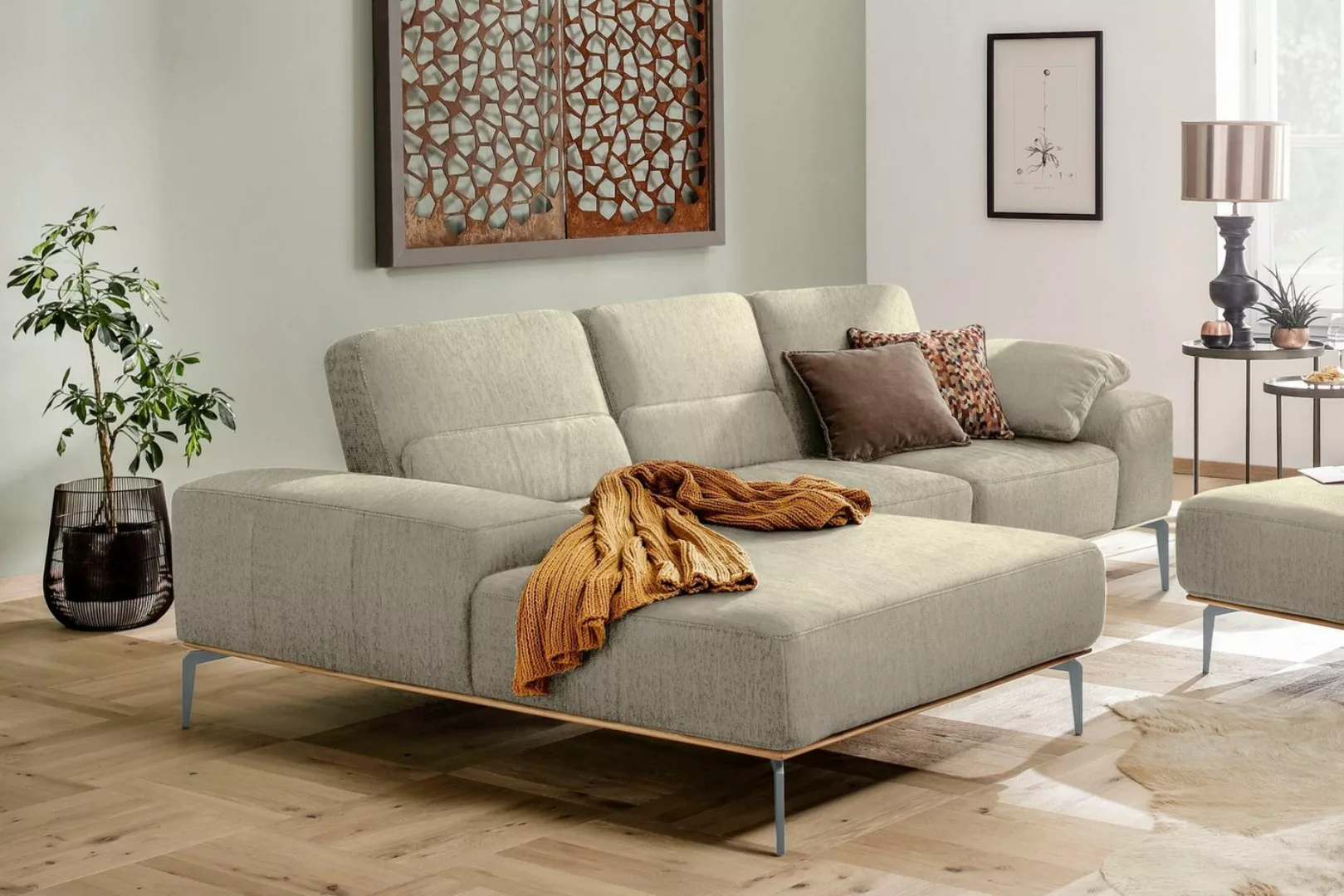 W.SCHILLIG Ecksofa run, mit elegantem Holzsockel, Füße in Silber matt, Brei günstig online kaufen