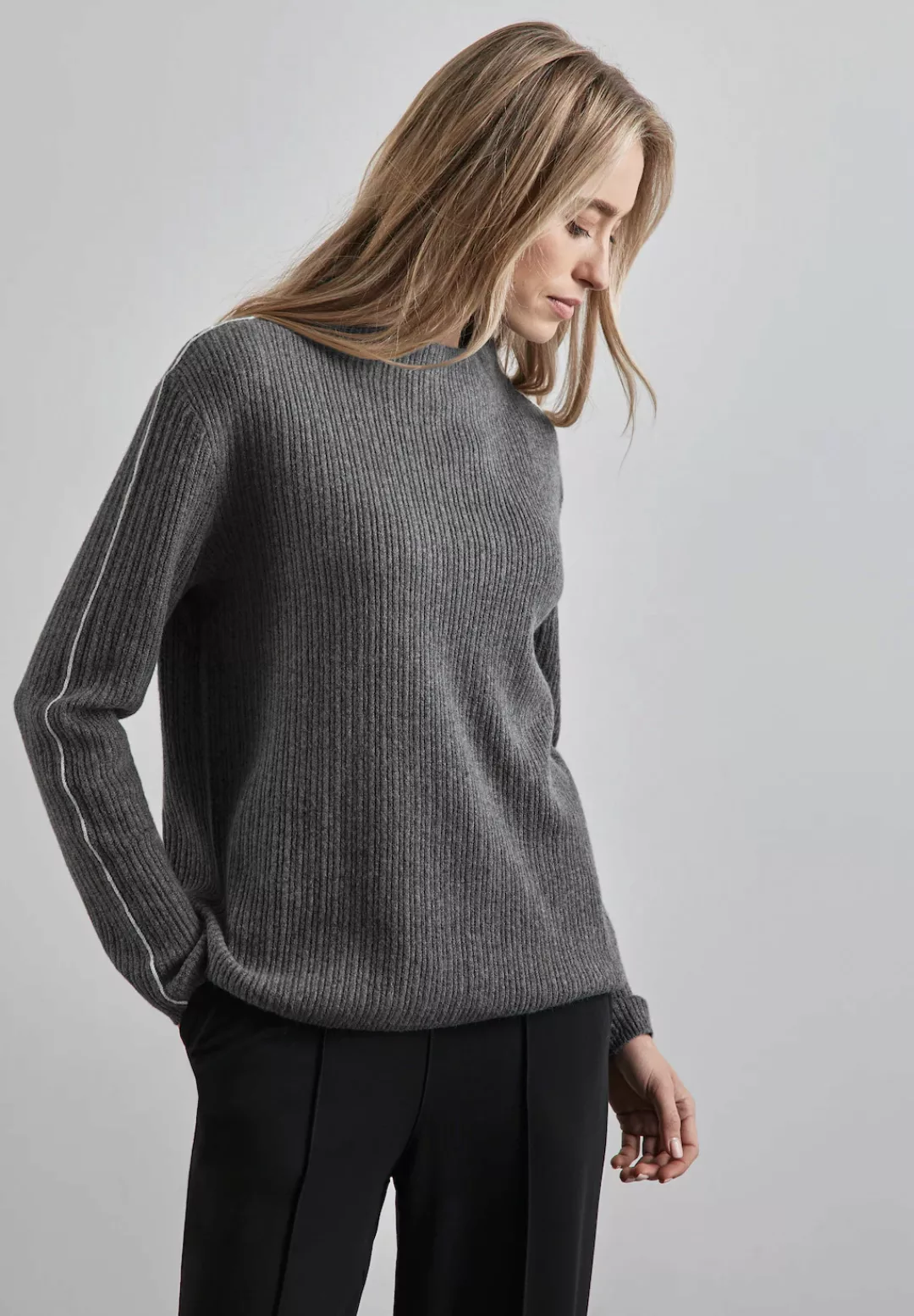 STREET ONE Strickpullover, mit Turtleneck günstig online kaufen