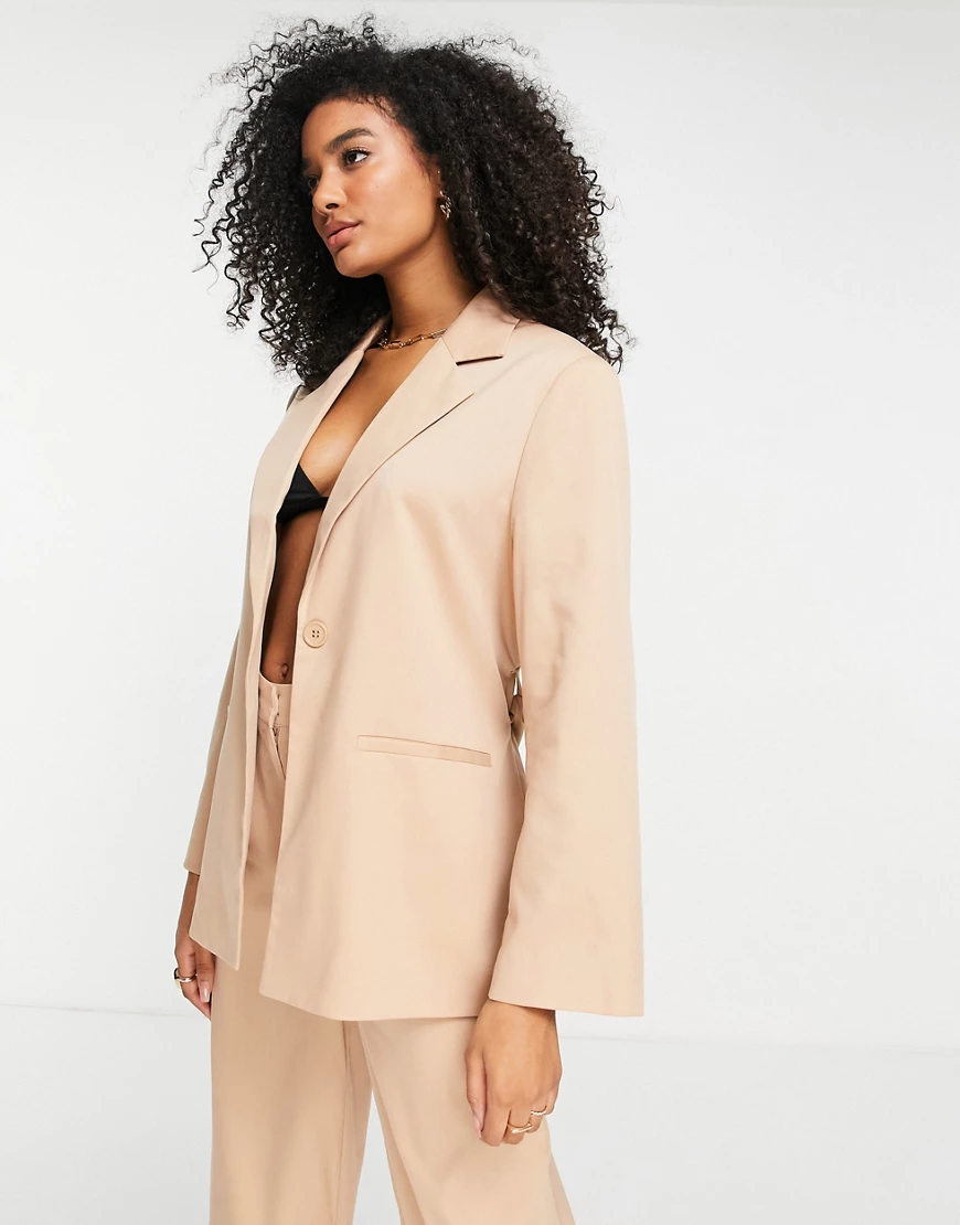 NA-KD – Blazer in Beige mit Gürtel, Kombiteil-Neutral günstig online kaufen