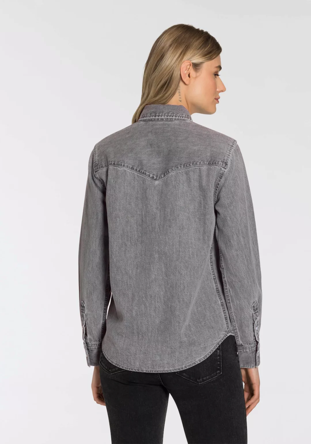 Levi's® Jeansbluse ESSENTIAL WESTERN mit Brusttaschen mit Druckknöpfen günstig online kaufen