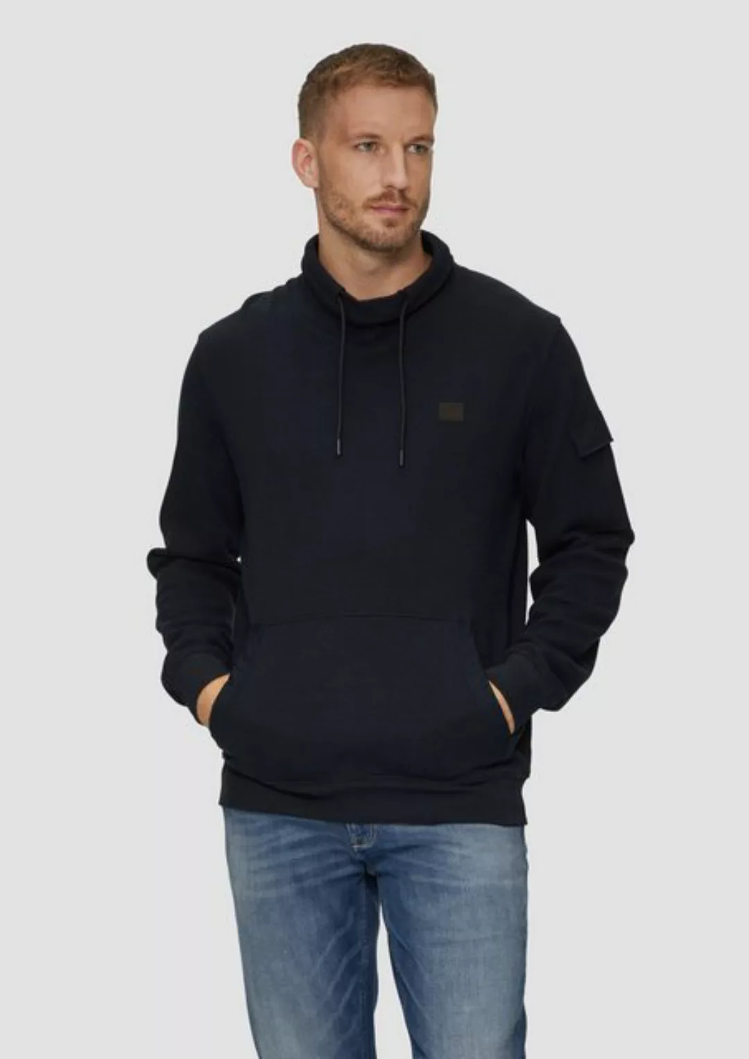 s.Oliver Sweatshirt Sweatshirt mit Kängurutasche und Snood-Kragen Logo günstig online kaufen