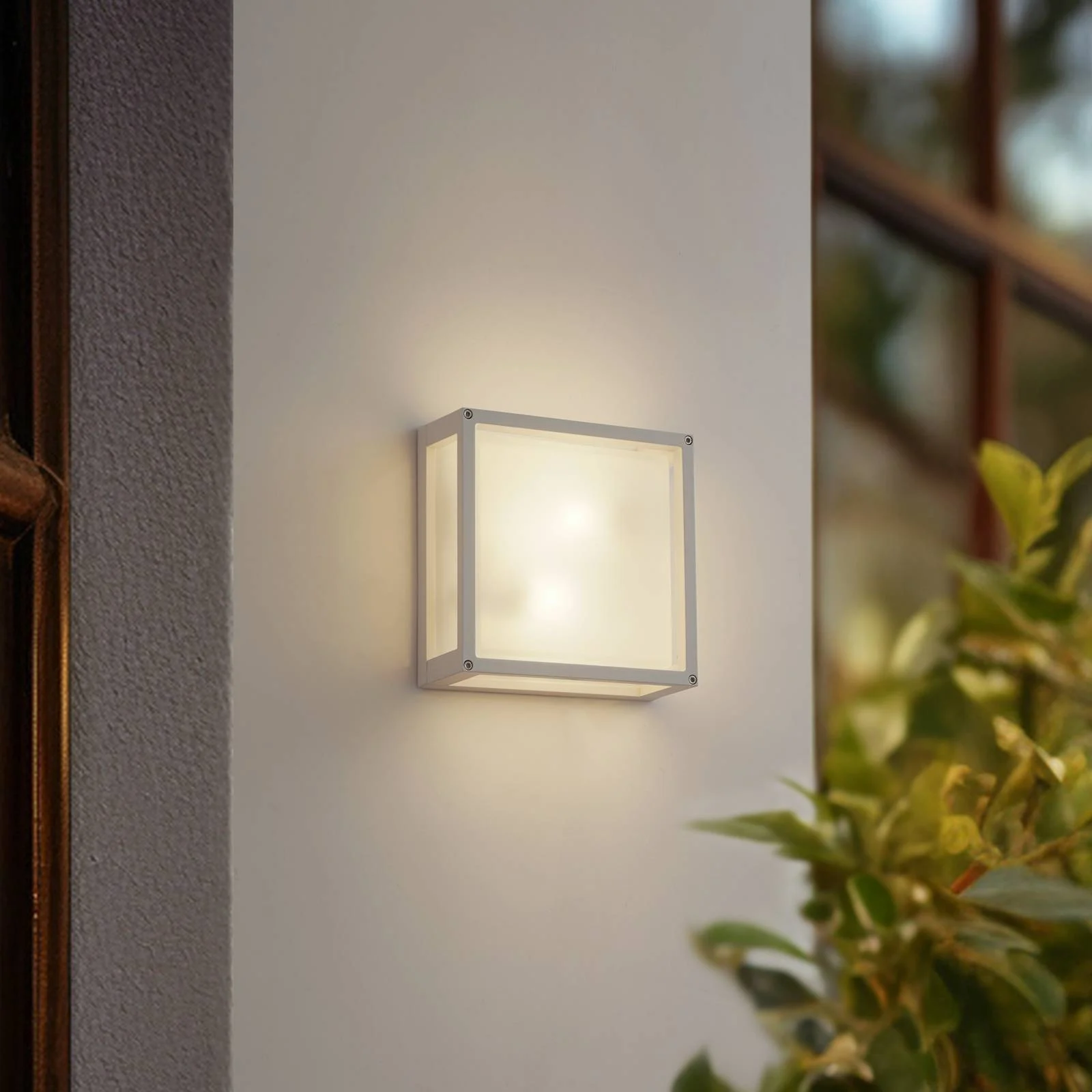 Lucande Außenwandlampe Aurelien, weiß, Sensor, 25 x 25 cm günstig online kaufen
