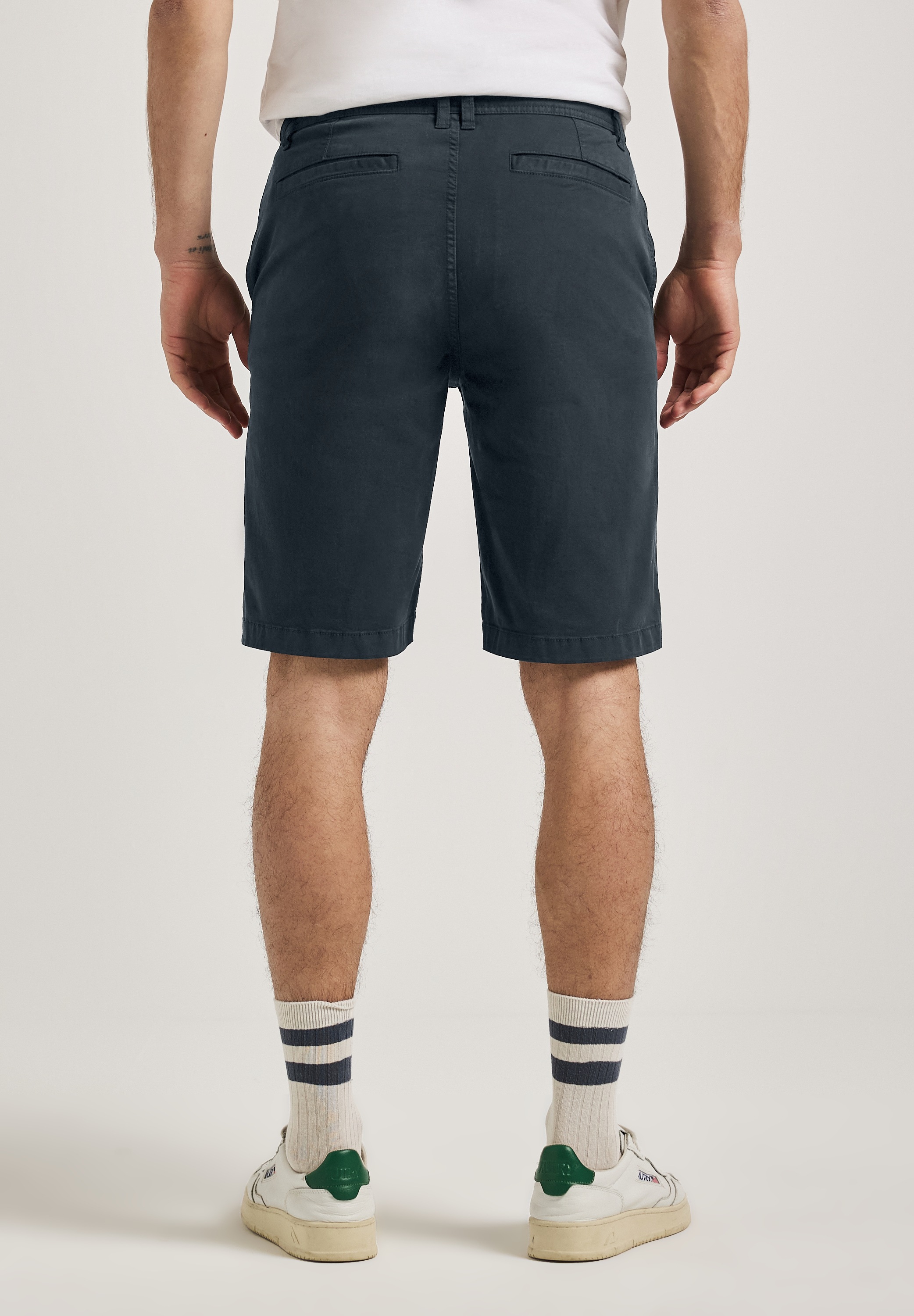 STREET ONE MEN Shorts, aus Baumwolle mit Stretchanteil günstig online kaufen