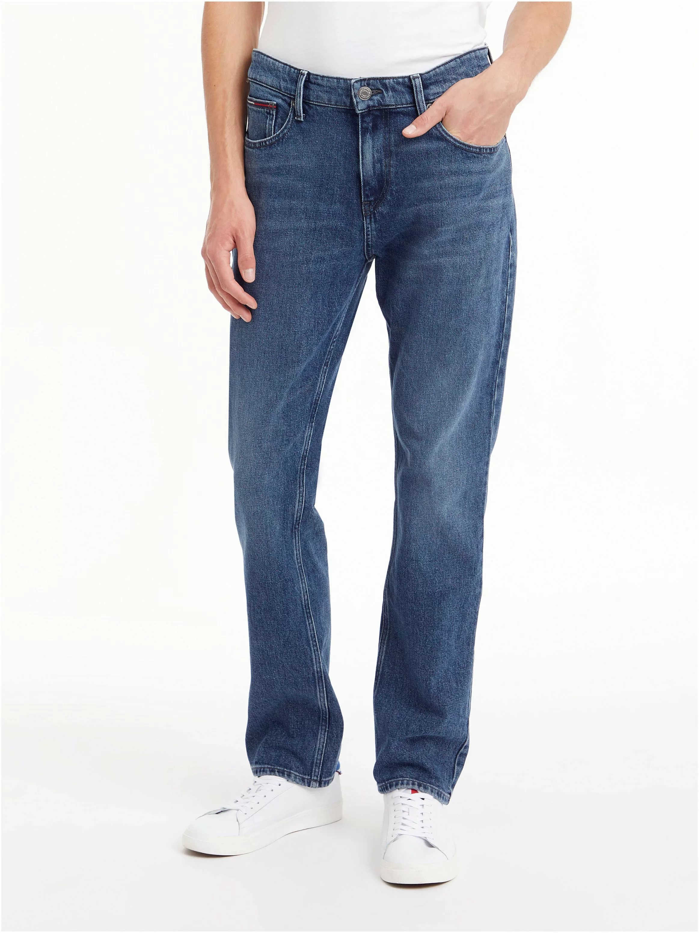 Tommy Jeans Straight-Jeans RYAN RGLR STRGHT mit Tommy Jeans Stitching am Mü günstig online kaufen