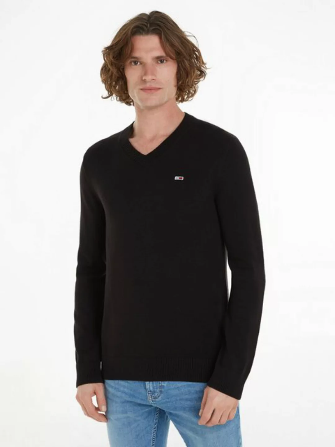 Tommy Jeans Sweatshirt TJM SLIM V NECK ESSNTL SWEATER mit Logostickerei günstig online kaufen