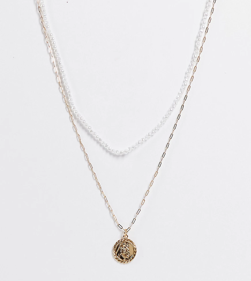 ASOS DESIGN Curve – Mehrreihige, goldfarbene Halskette mit kleinen Kunstper günstig online kaufen