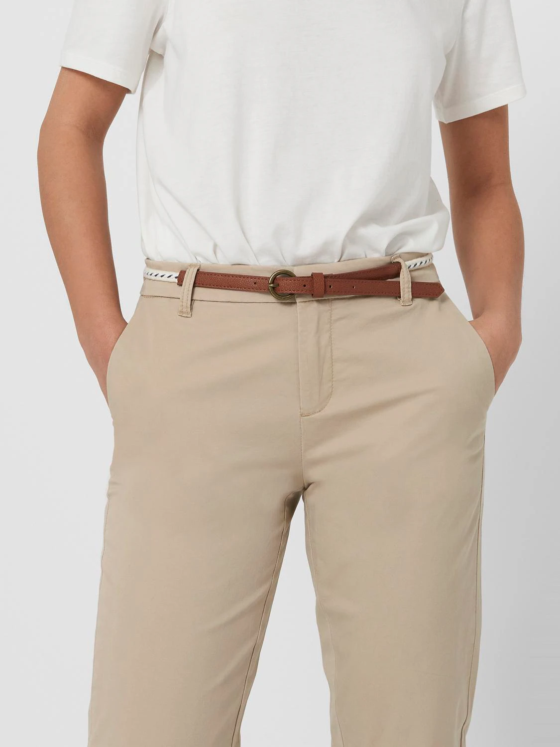 ONLY Chinohose "ONLBIANA COTTON BELT CHINO CC PNT", knöchellange Form mit U günstig online kaufen