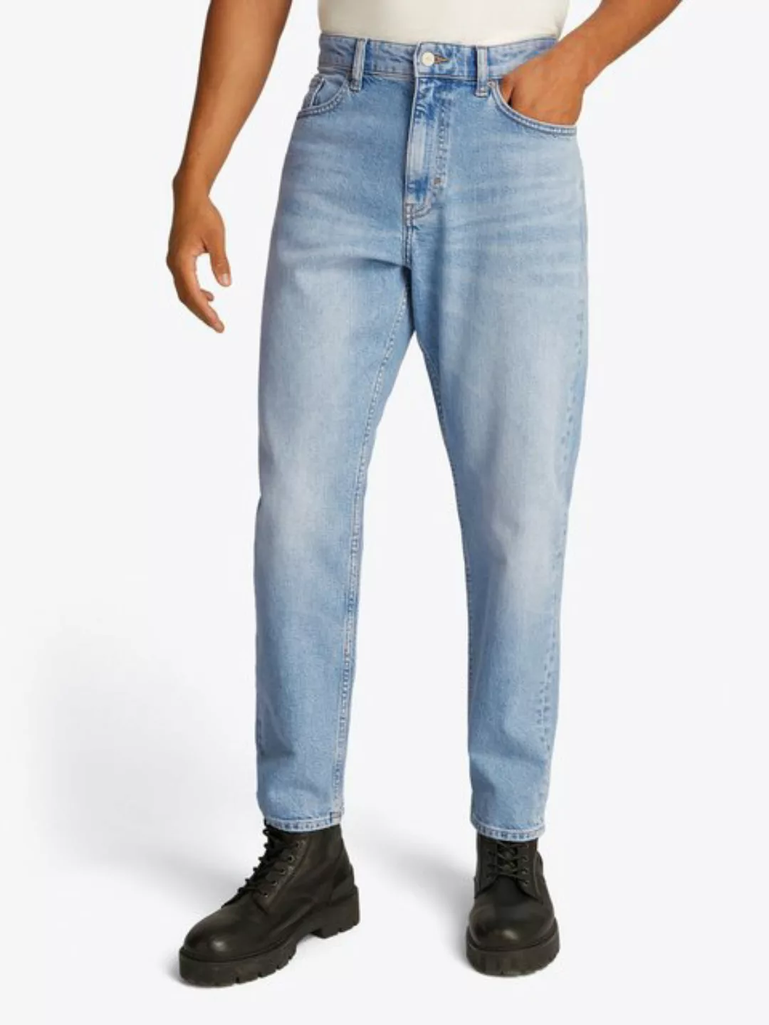 Tommy Jeans Gerade Jeans Isaac Relaxed Tapered Mit Gürtelschlaufen günstig online kaufen