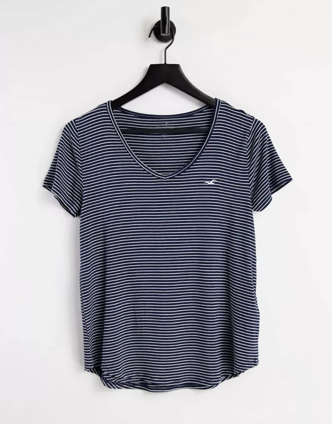 Hollister – Gestreiftes Basic-T-Shirt in Marineblau mit V-Ausschnitt günstig online kaufen