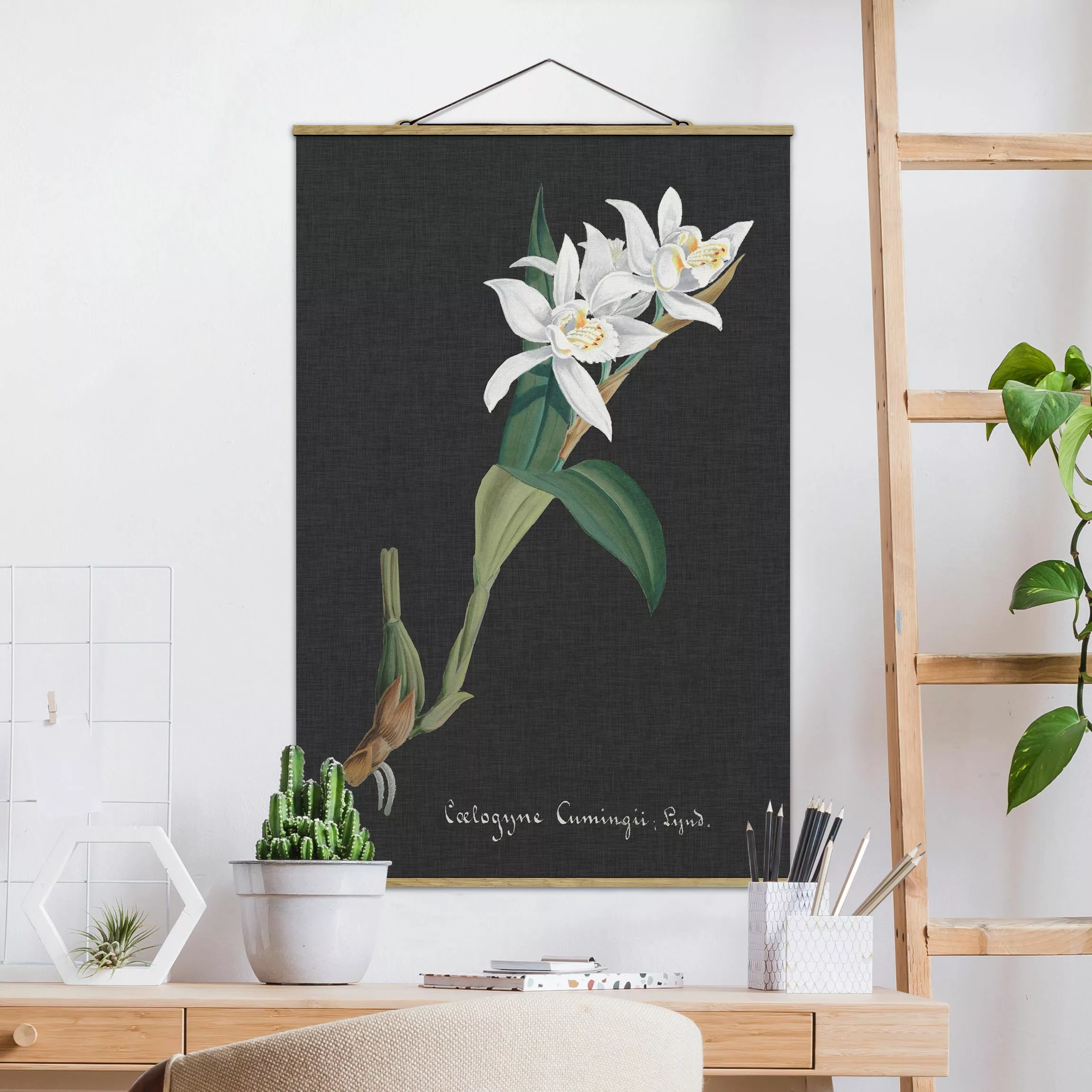 Stoffbild Blumen mit Posterleisten - Hochformat Weiße Orchidee auf Leinen I günstig online kaufen