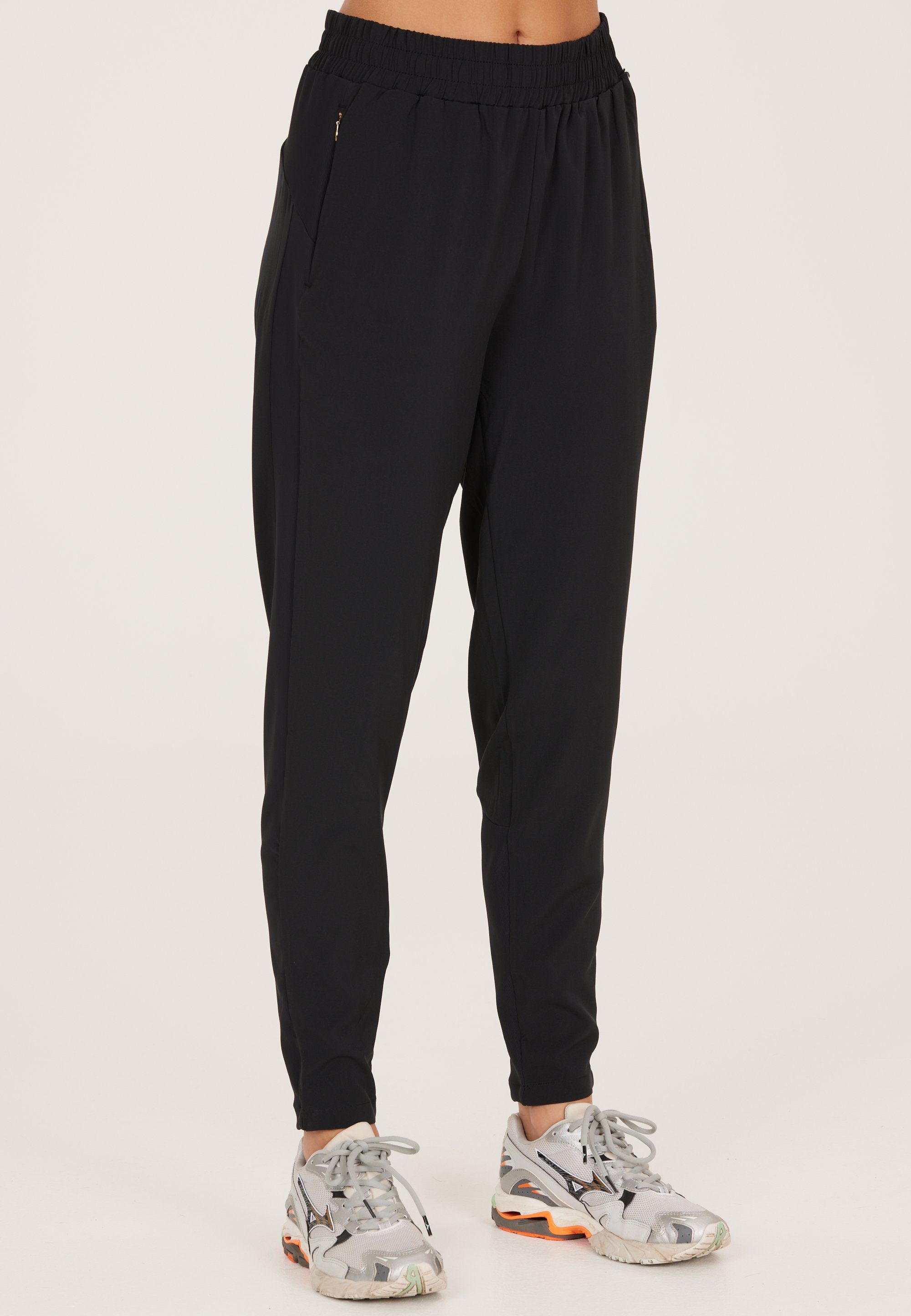 ATHLECIA Sweathose "Timmie", mit praktischem Dehnbund günstig online kaufen