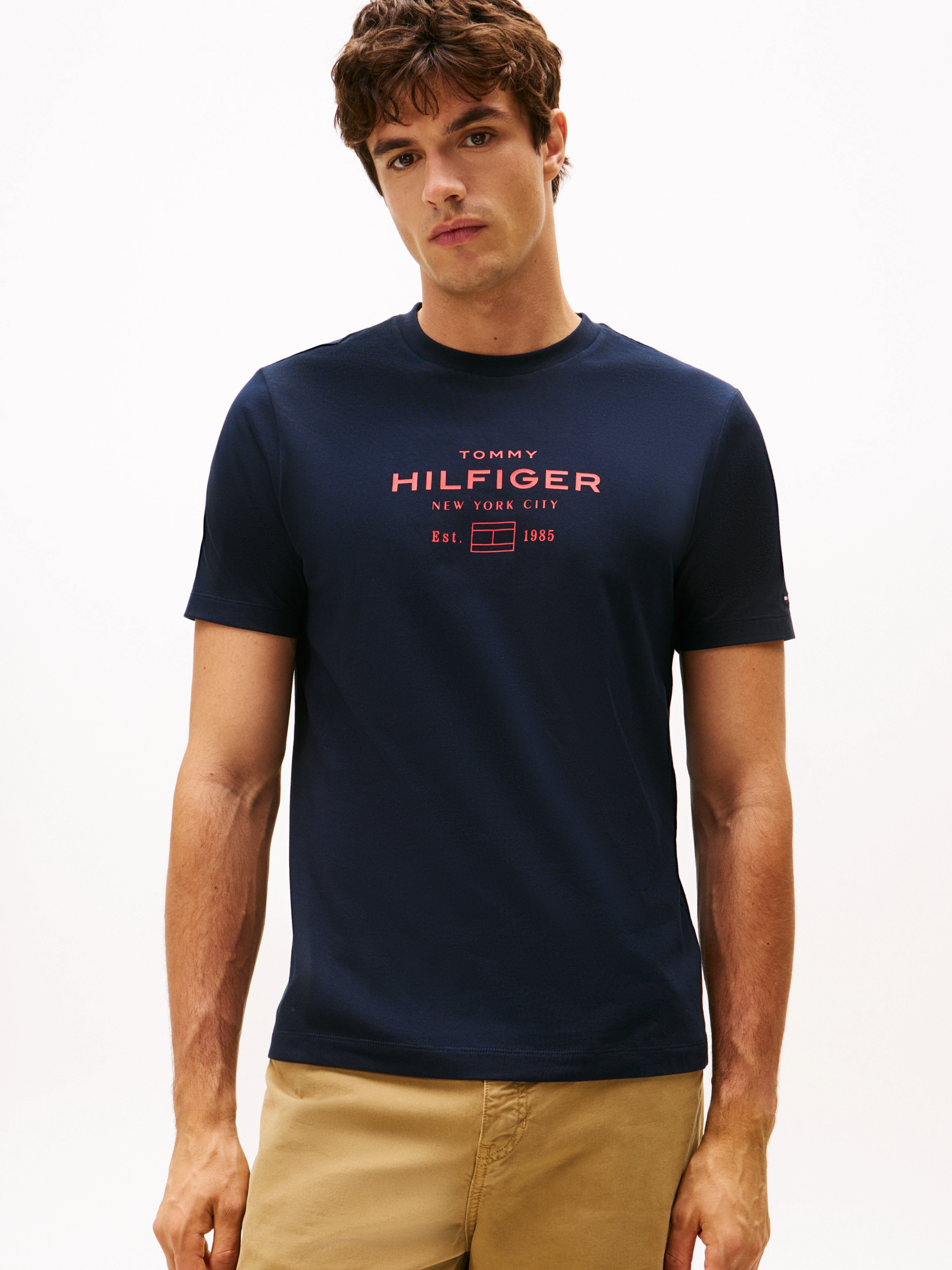 Tommy Hilfiger T-Shirt "HILFIGER STACK GRAPHIC TEE", Regular fit mit Rundha günstig online kaufen