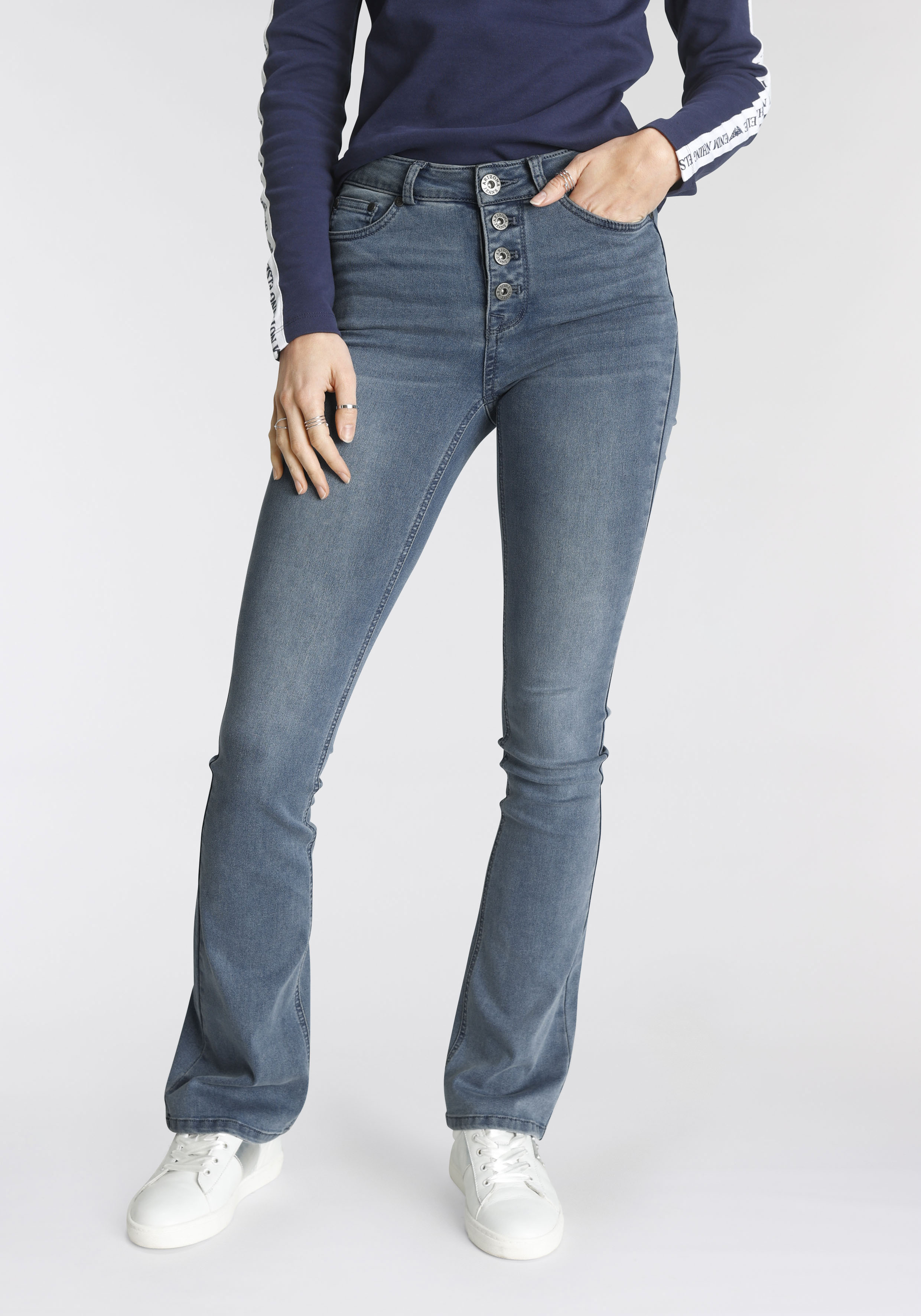 Arizona Bootcut-Jeans "Ultra Stretch", High Waist mit durchgehender Knopfle günstig online kaufen