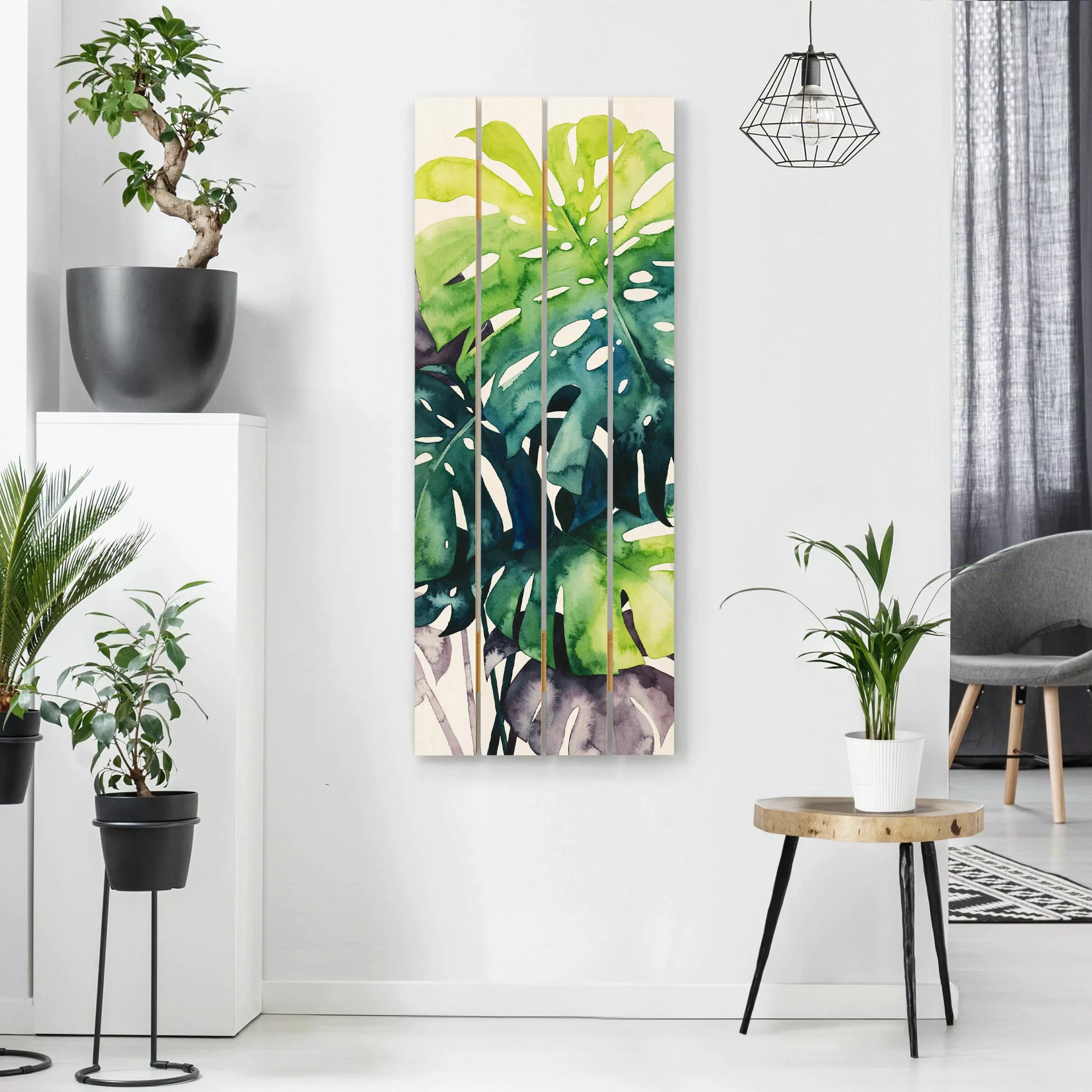 Holzbild Plankenoptik Blumen - Hochformat Exotisches Blattwerk - Monstera günstig online kaufen