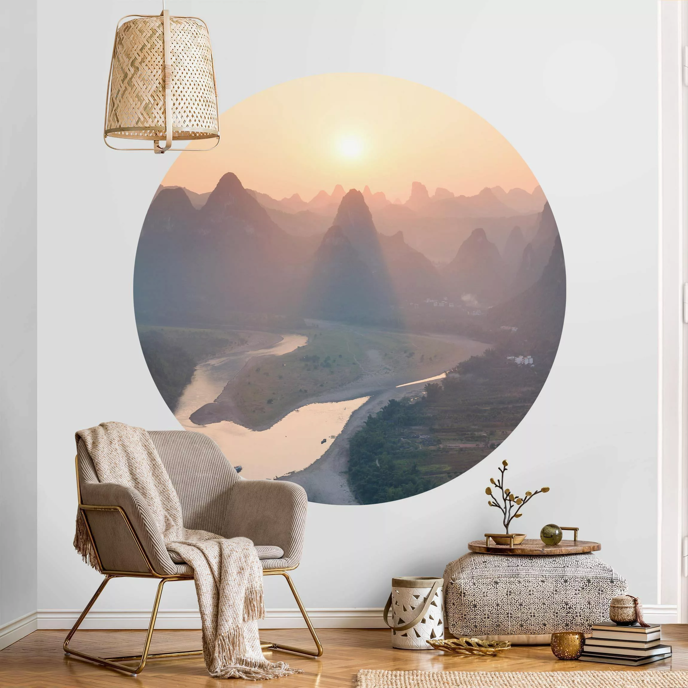 Runde Tapete selbstklebend Sonnenaufgang in Berglandschaft günstig online kaufen
