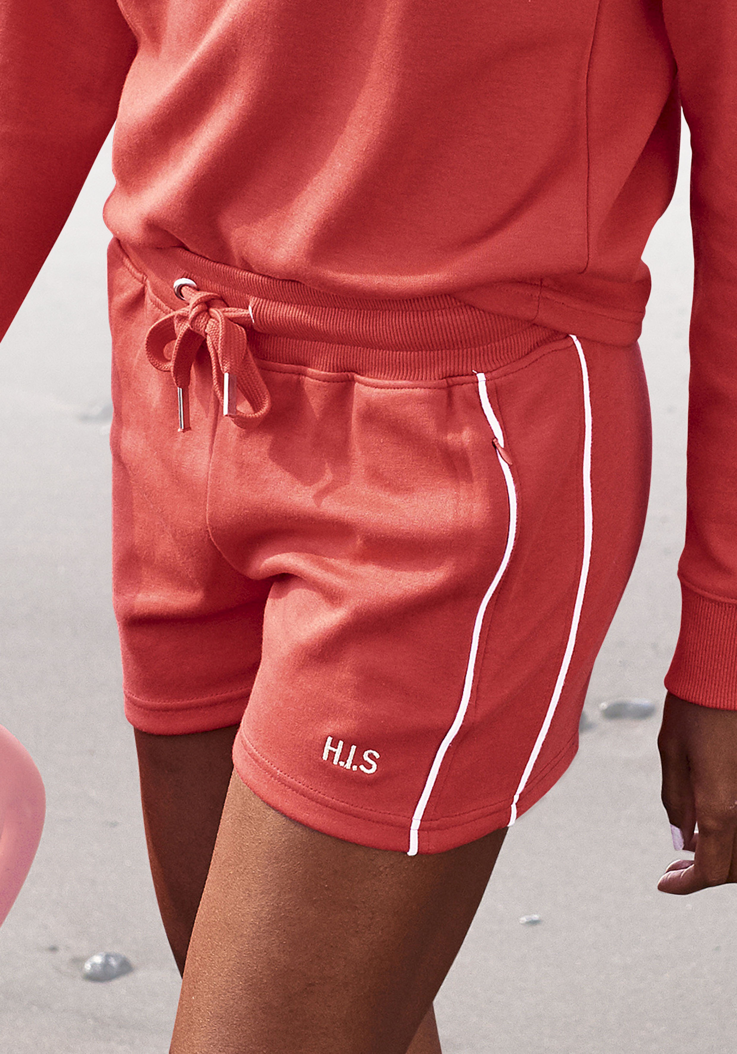 H.I.S Shorts, mit Piping an der Seite günstig online kaufen