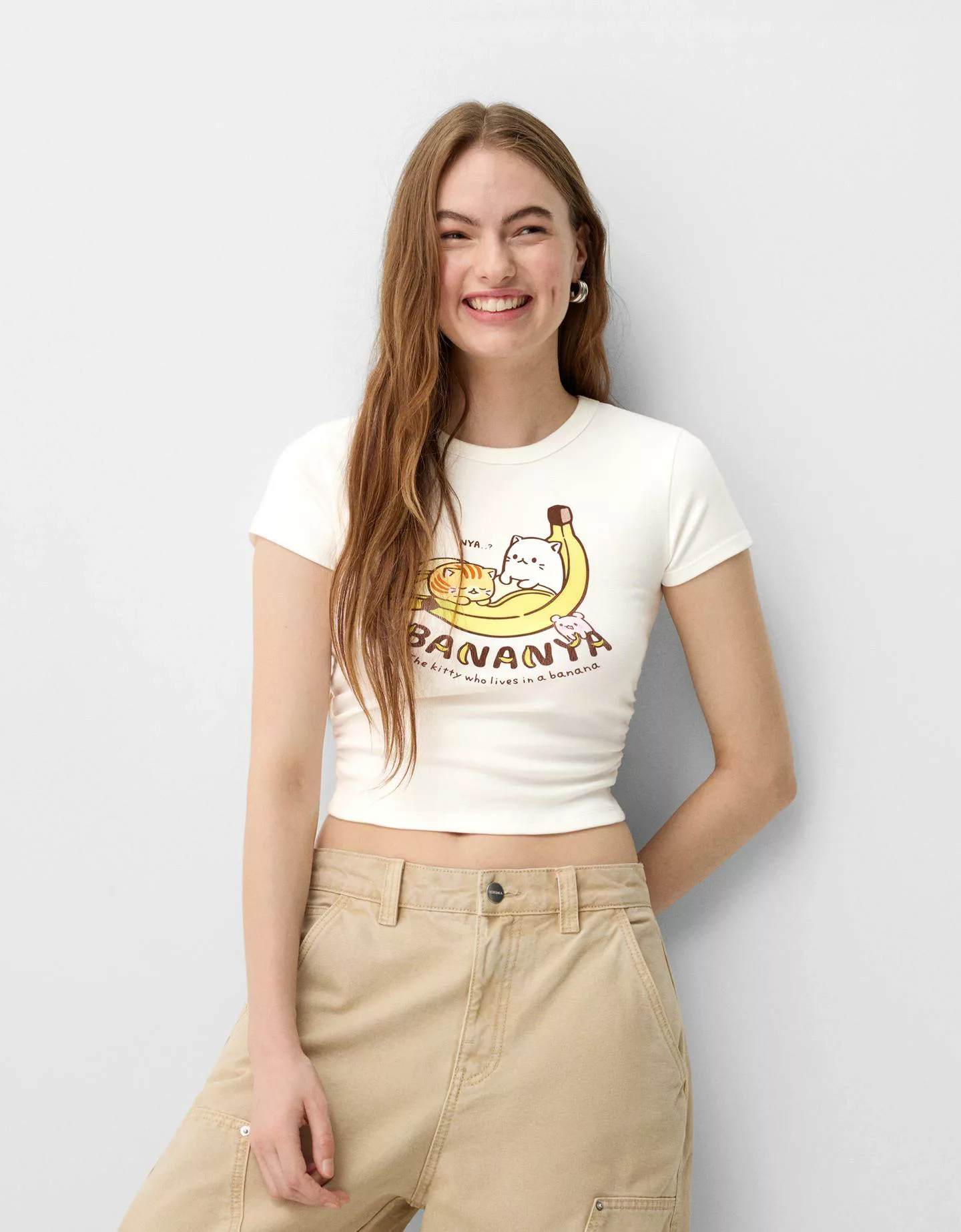 Bershka T-Shirt Bananya Mit Kurzen Ärmeln Damen S Grbrochenes Weiss günstig online kaufen