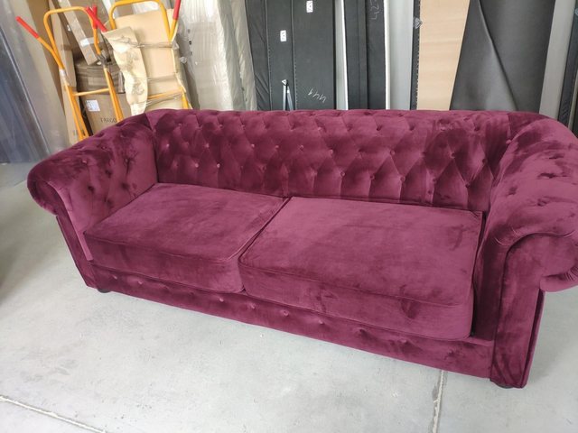 JVmoebel Sofa Chesterfield Sofa 2-Sitzer Polsterung Metall Design Stilvolle günstig online kaufen