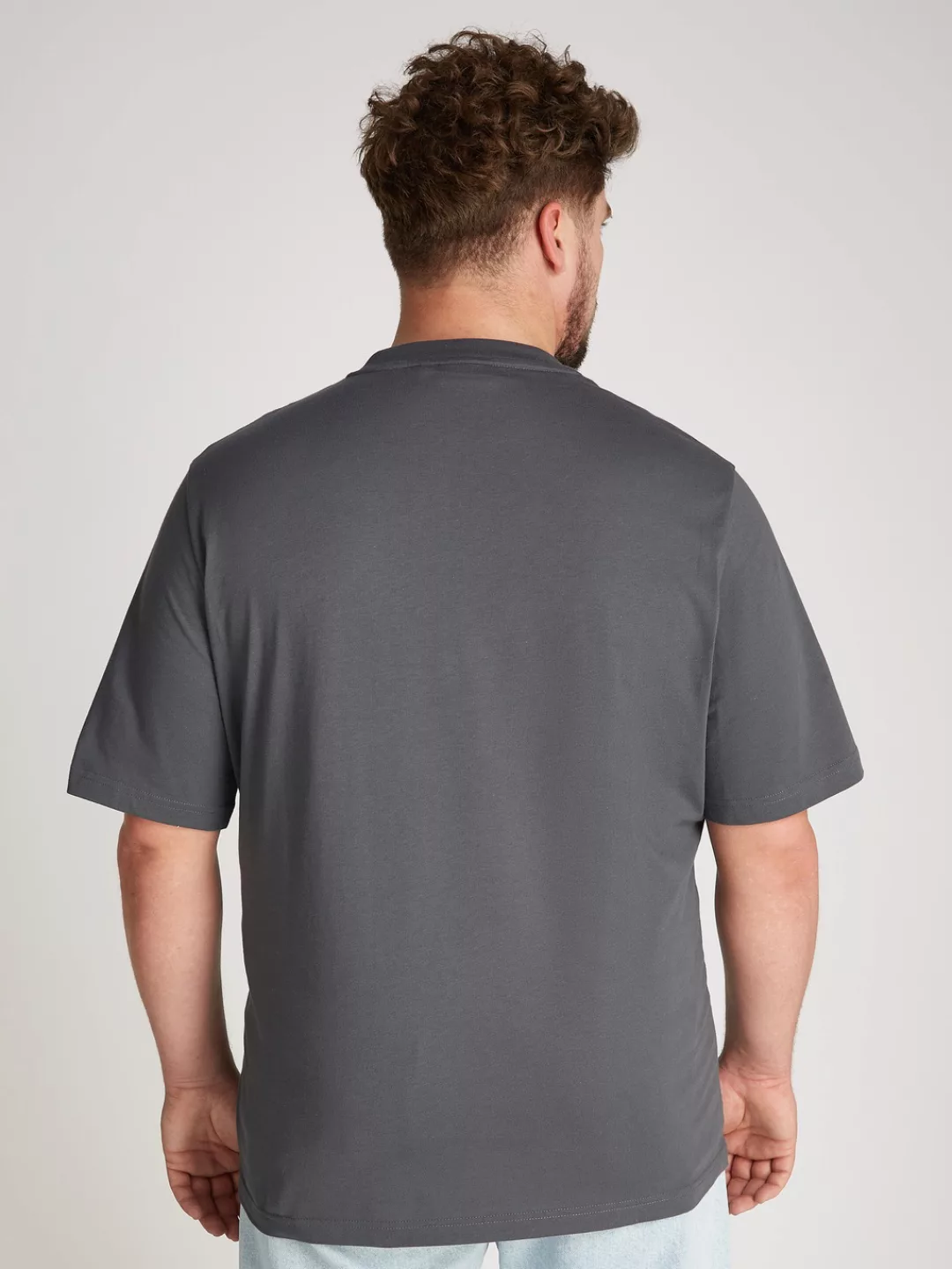 Calvin Klein Big&Tall T-Shirt BT_OFF PLACEMENT LOGO T-SHIRT in großen Größe günstig online kaufen