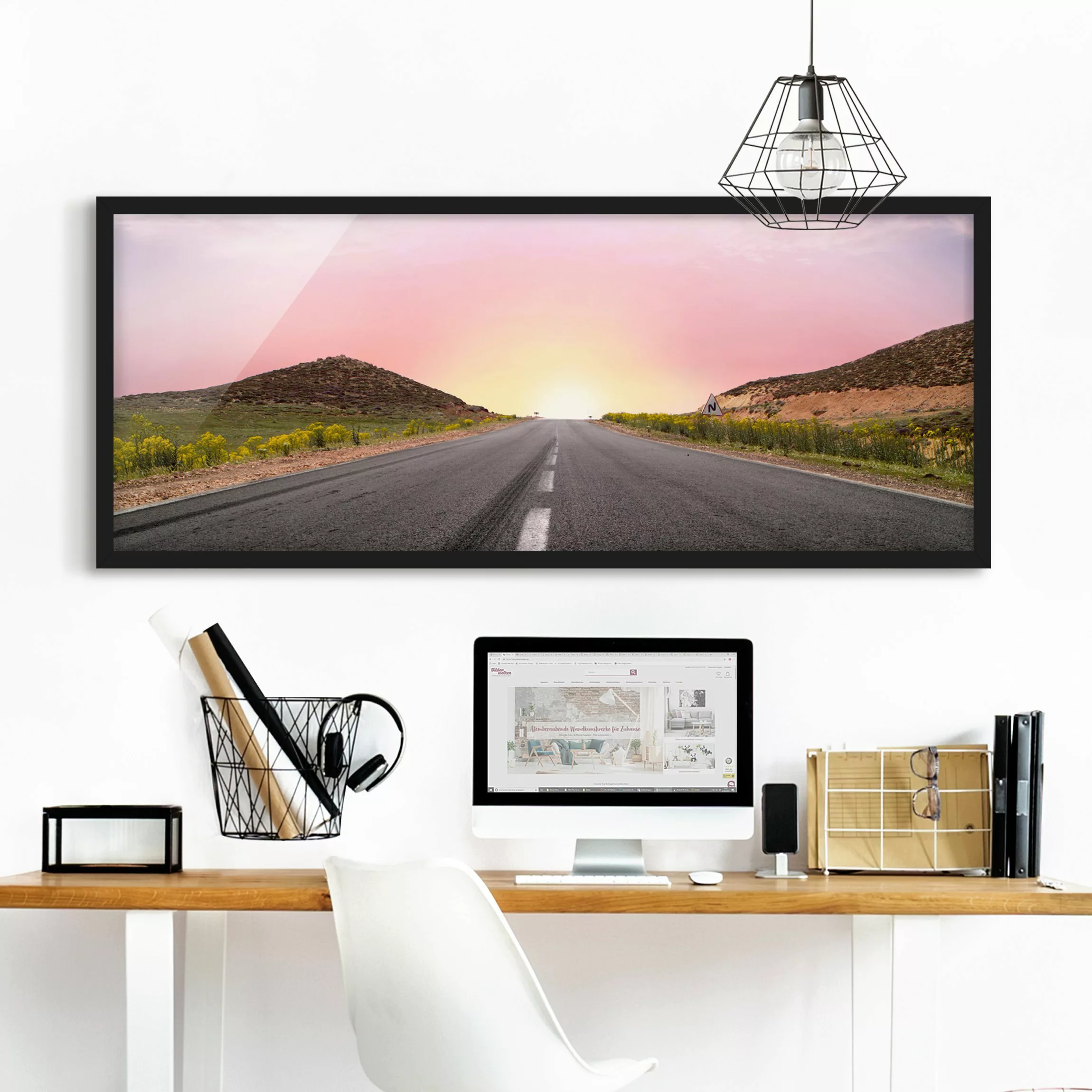 Bild mit Rahmen Natur & Landschaft - Panorama Road to Horizon günstig online kaufen