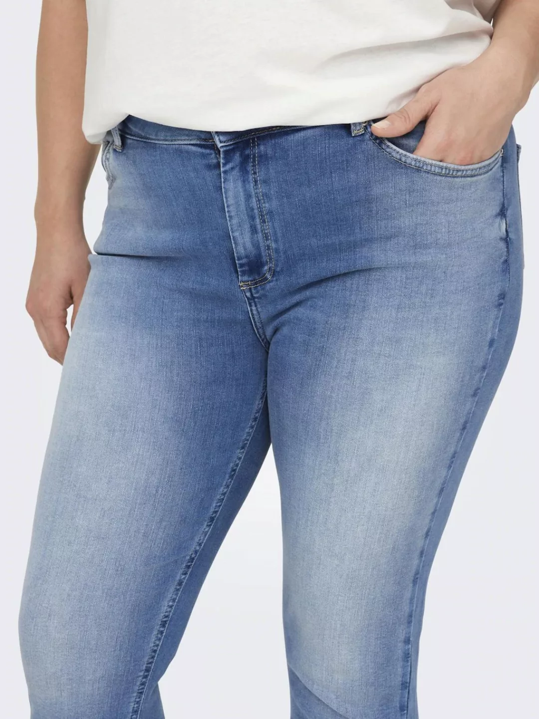 ONLY CARMAKOMA Caprijeans "CARWILLY REG CAPRI" günstig online kaufen