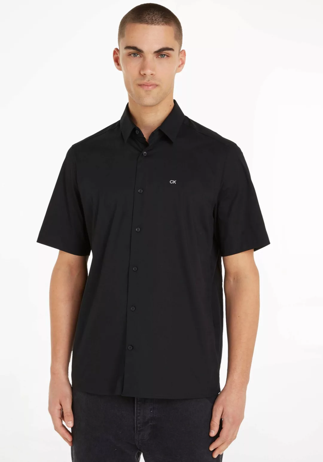 Calvin Klein Kurzarmhemd mit Calvin Klein Logo auf der Brust günstig online kaufen