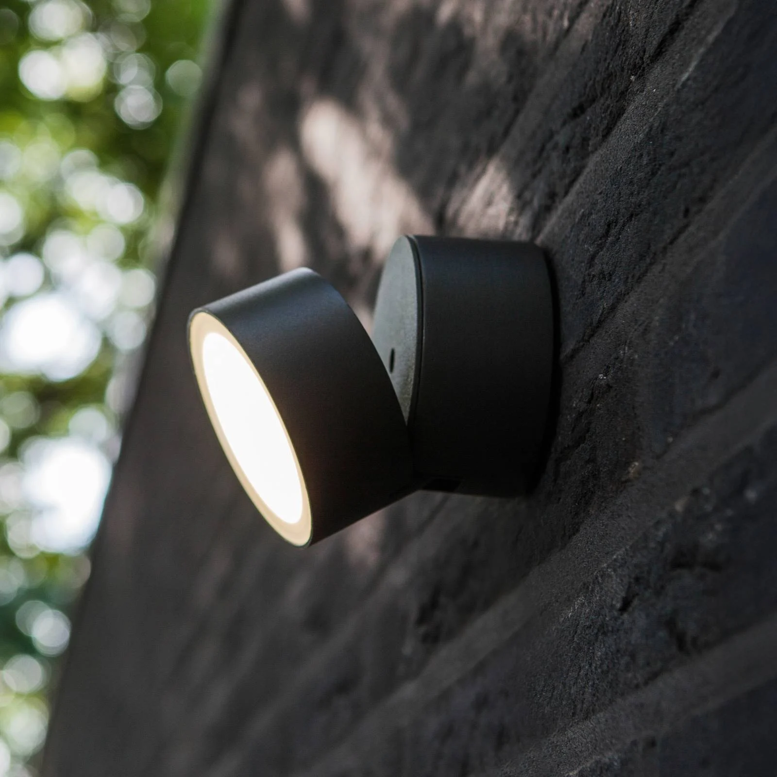 LED-Außenwandleuchte Trumpet, Ø 9,4 cm günstig online kaufen