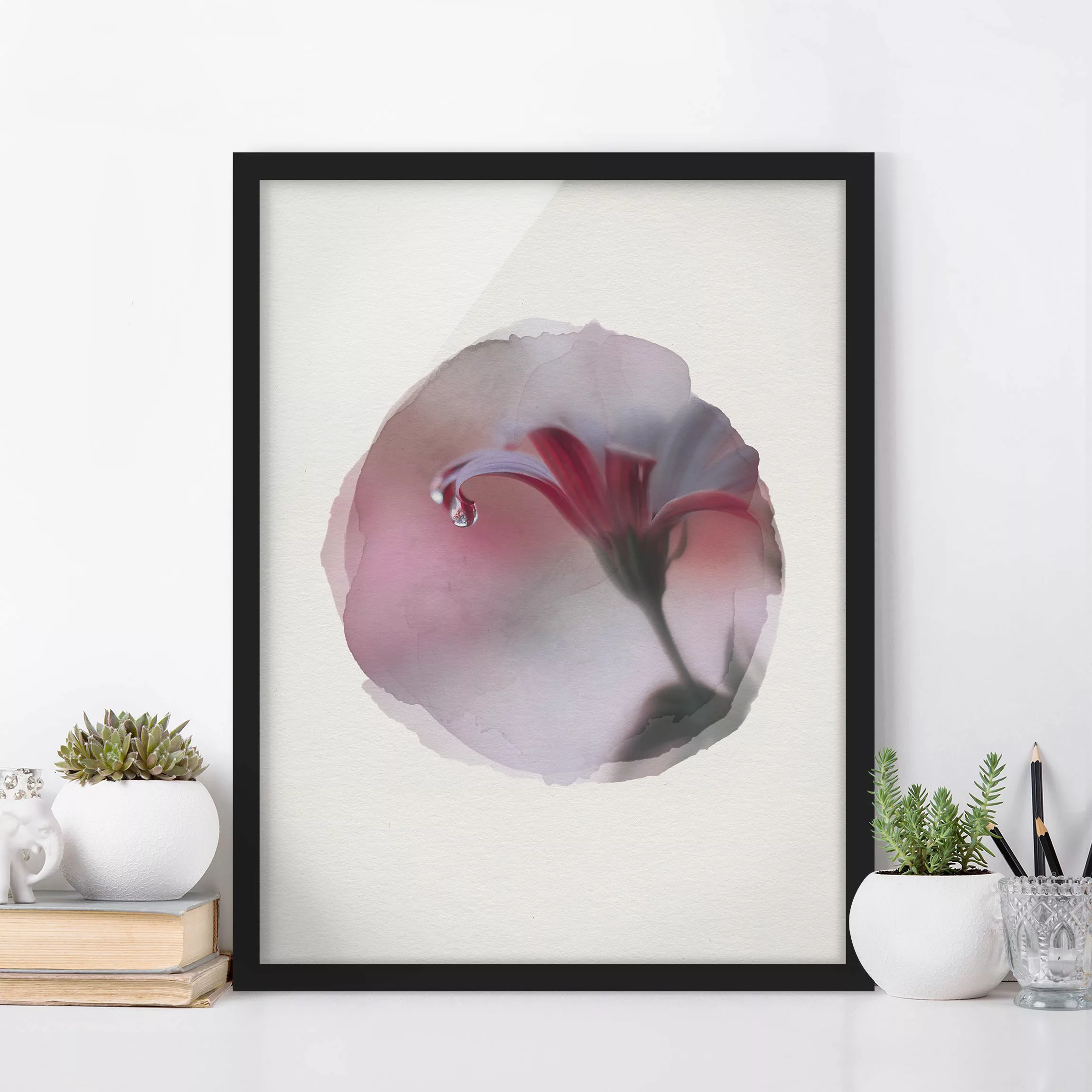 Bild mit Rahmen Blumen - Hochformat Wasserfarben - Invisible Touch günstig online kaufen