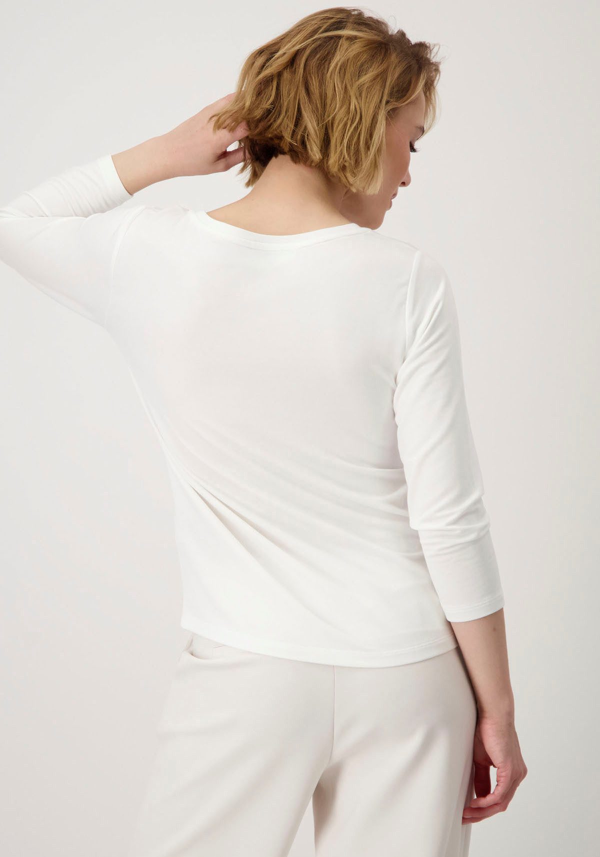 Monari Rundhalsshirt mit Frontprint und Glitzernieten günstig online kaufen