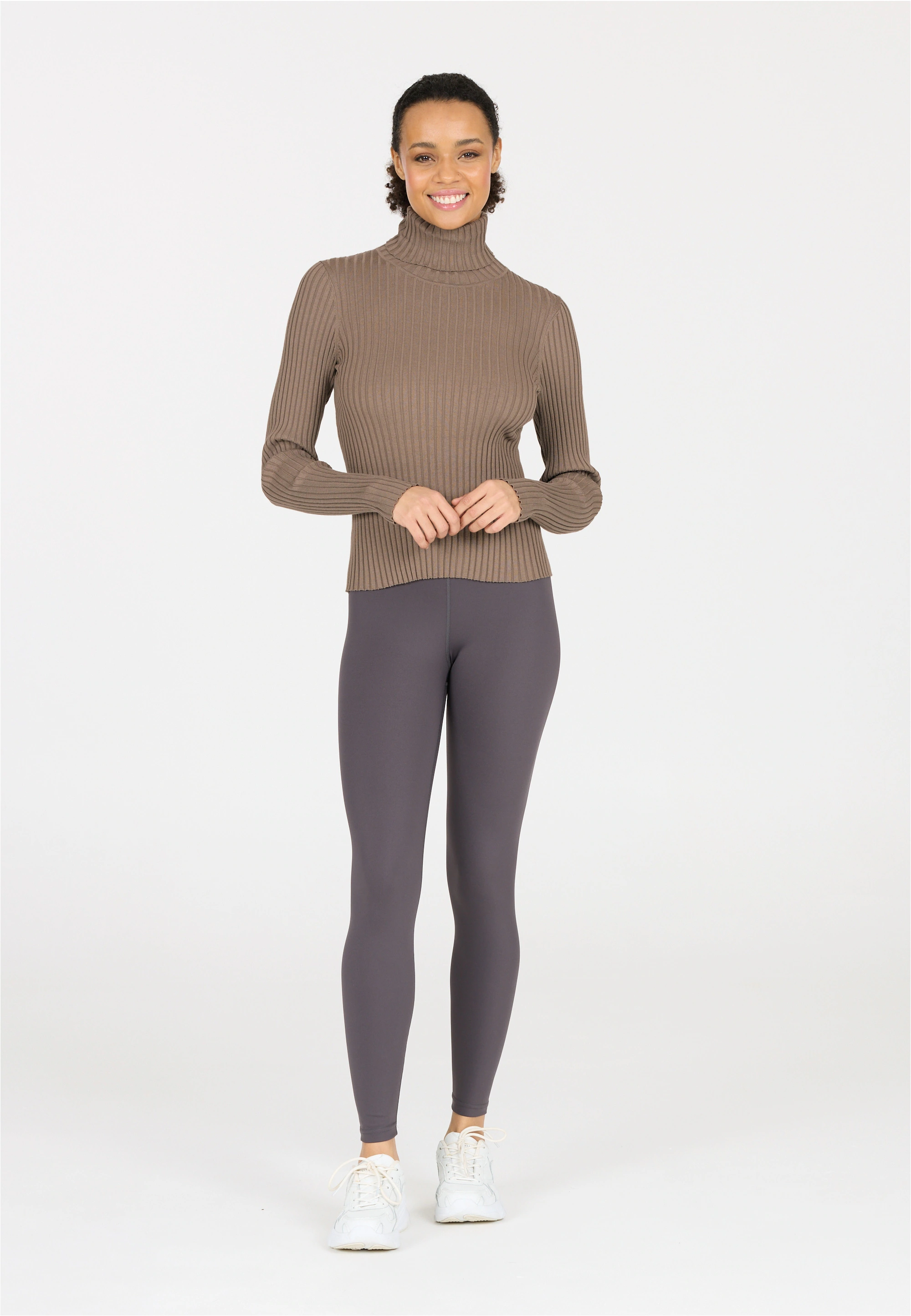 ATHLECIA T-Shirt "Jelina", in angenehm weicher Qualität günstig online kaufen