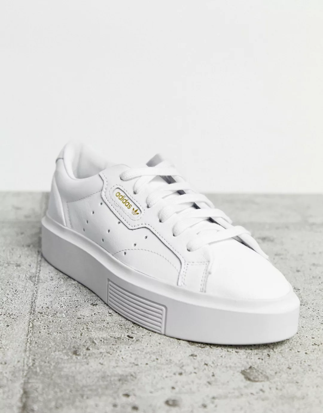 adidas Originals – Super Sleek – Weiße Sneaker günstig online kaufen