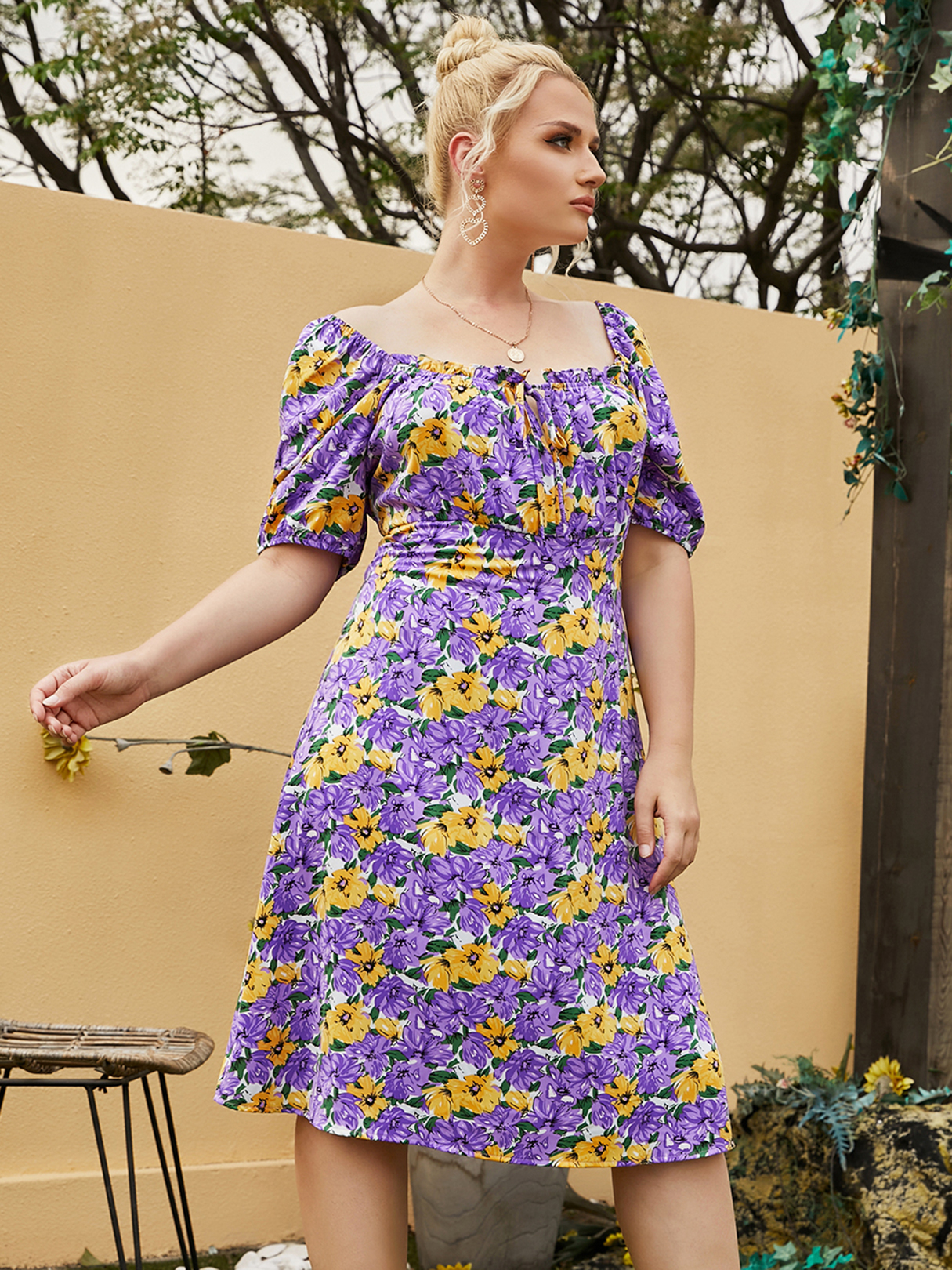 YOINS Plus Größe Calico Salatrand Plissee Design Kleid günstig online kaufen