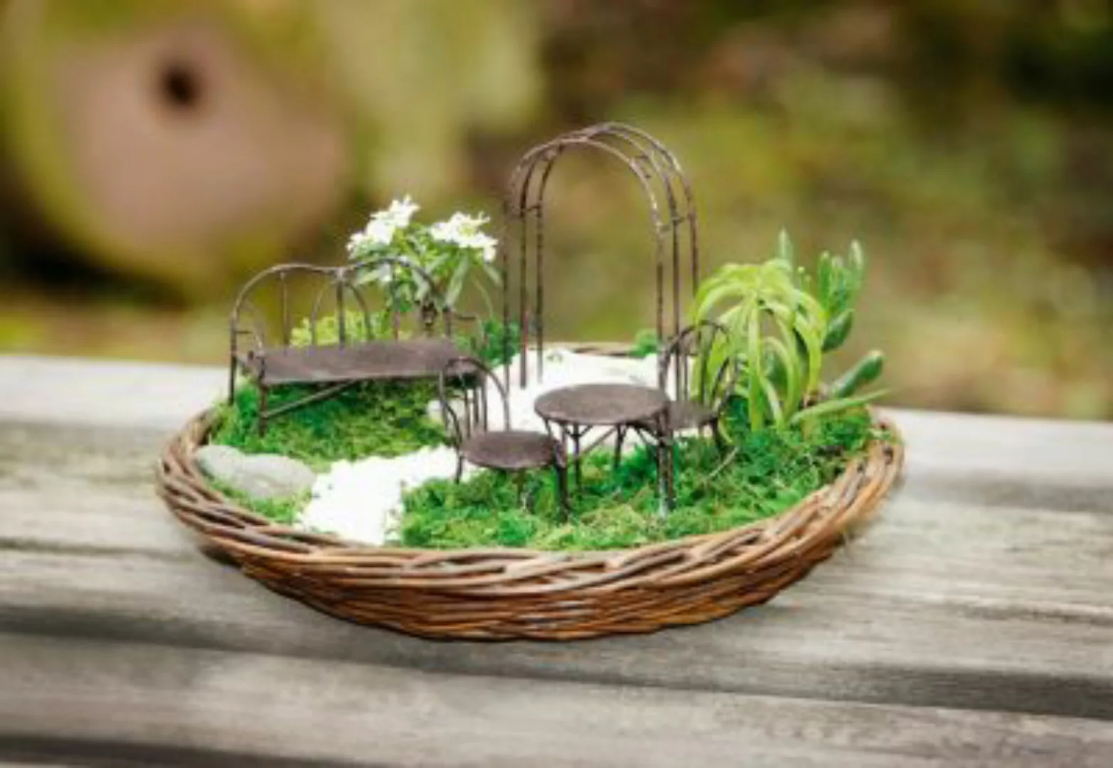 HOME Living Mini-Gartenmöbel Romance Gartentische bunt günstig online kaufen
