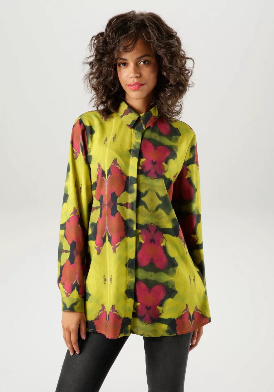 Aniston CASUAL Hemdbluse, mit floralem Batik-Druck - jedes Teil ein Unikat günstig online kaufen