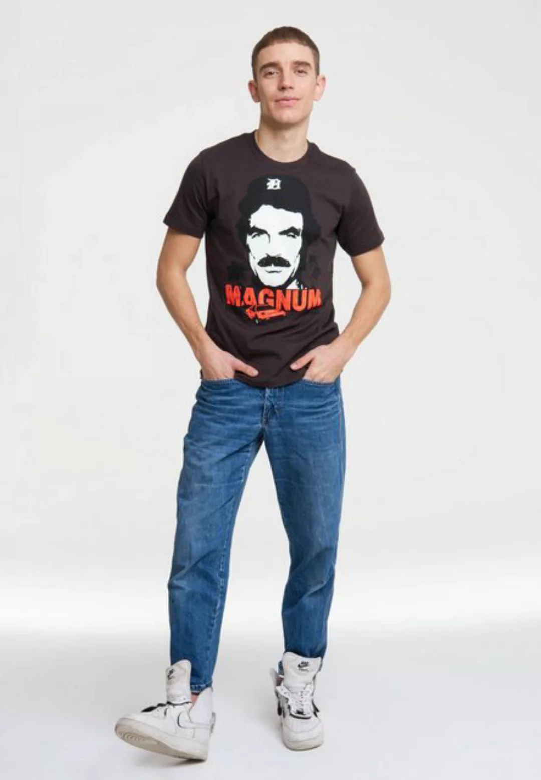 LOGOSHIRT T-Shirt "MAGNUM", mit großem Front-Print günstig online kaufen